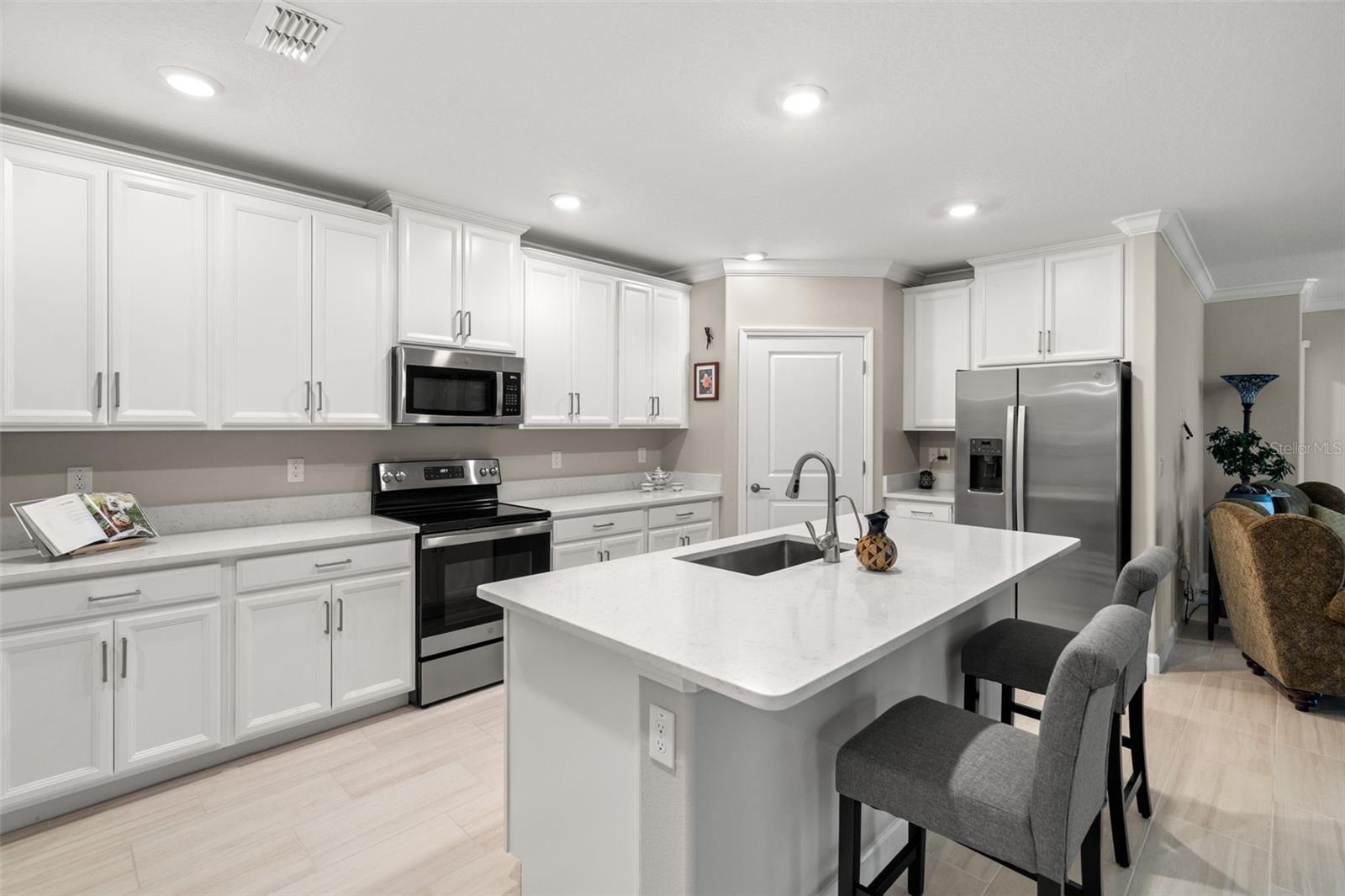 16683 SHELL BAY DR, LAND O LAKES, FL, 34638