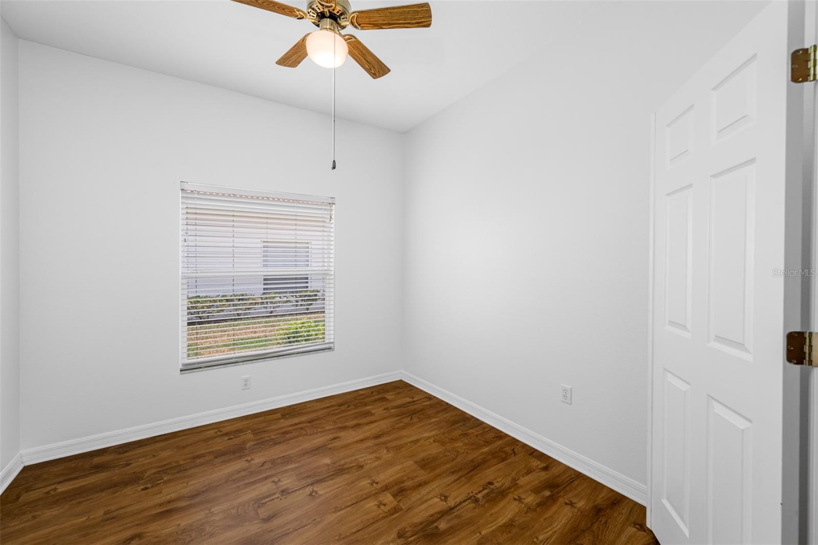 10255 DEVONSHIRE LAKE DR, TAMPA, FL, 33647