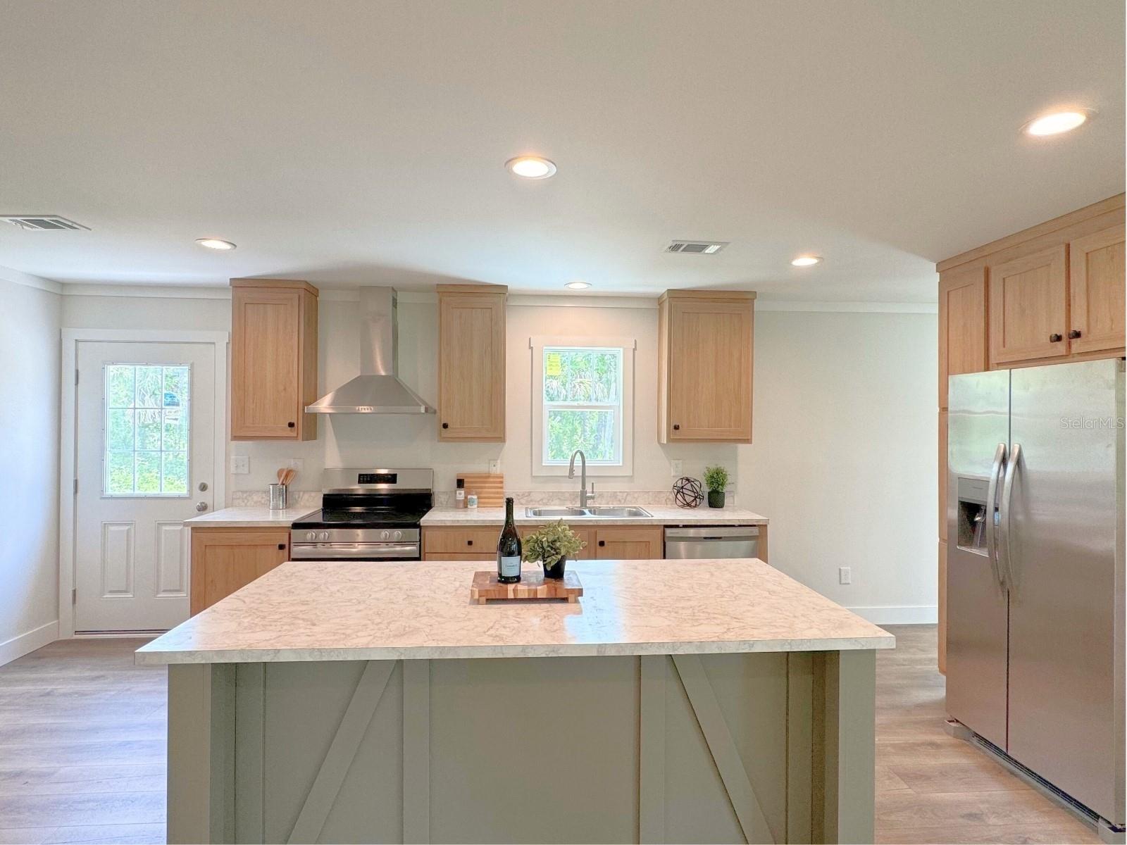 17476 QUENTIN AVE, PORT CHARLOTTE, FL, 33954