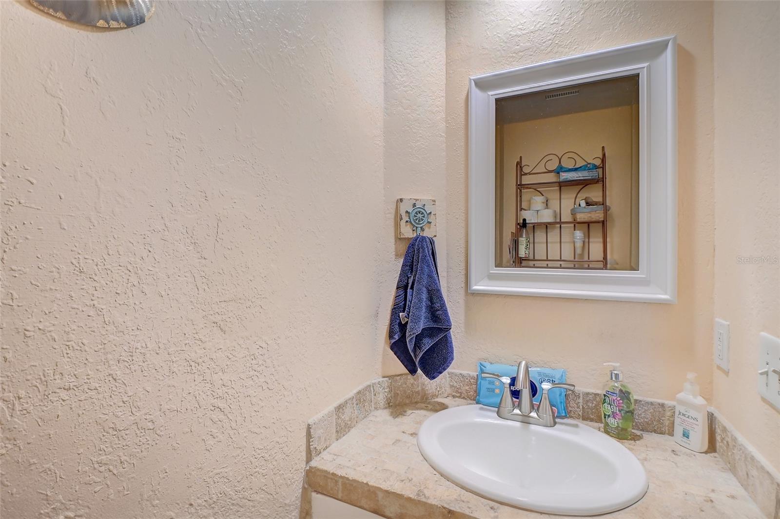 1005 SW 1ST PL, CAPE CORAL, FL, 33991