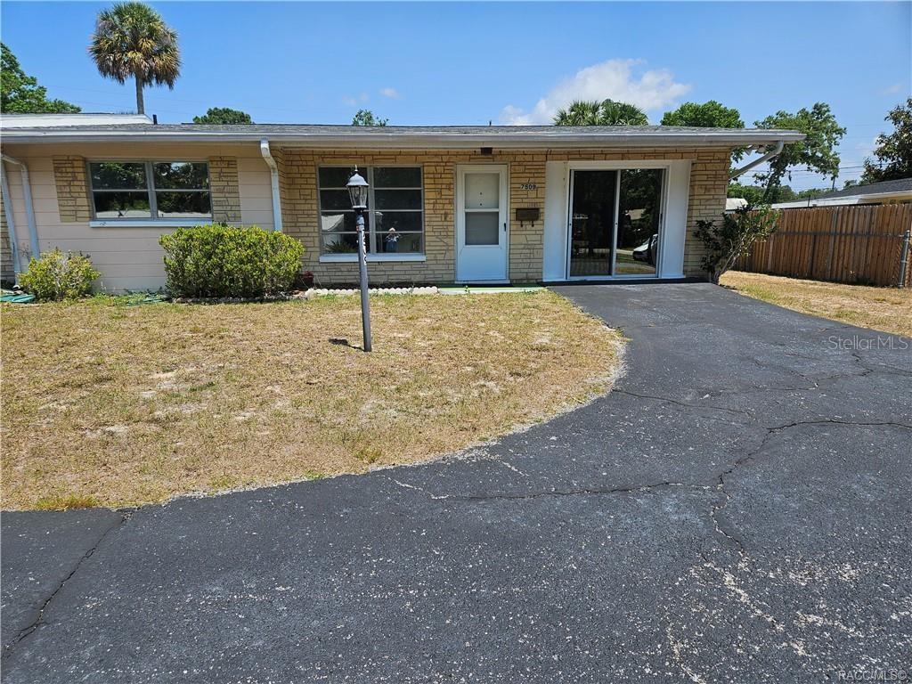 7509 W 7 RIVERS DR, CRYSTAL RIVER, FL, 34429