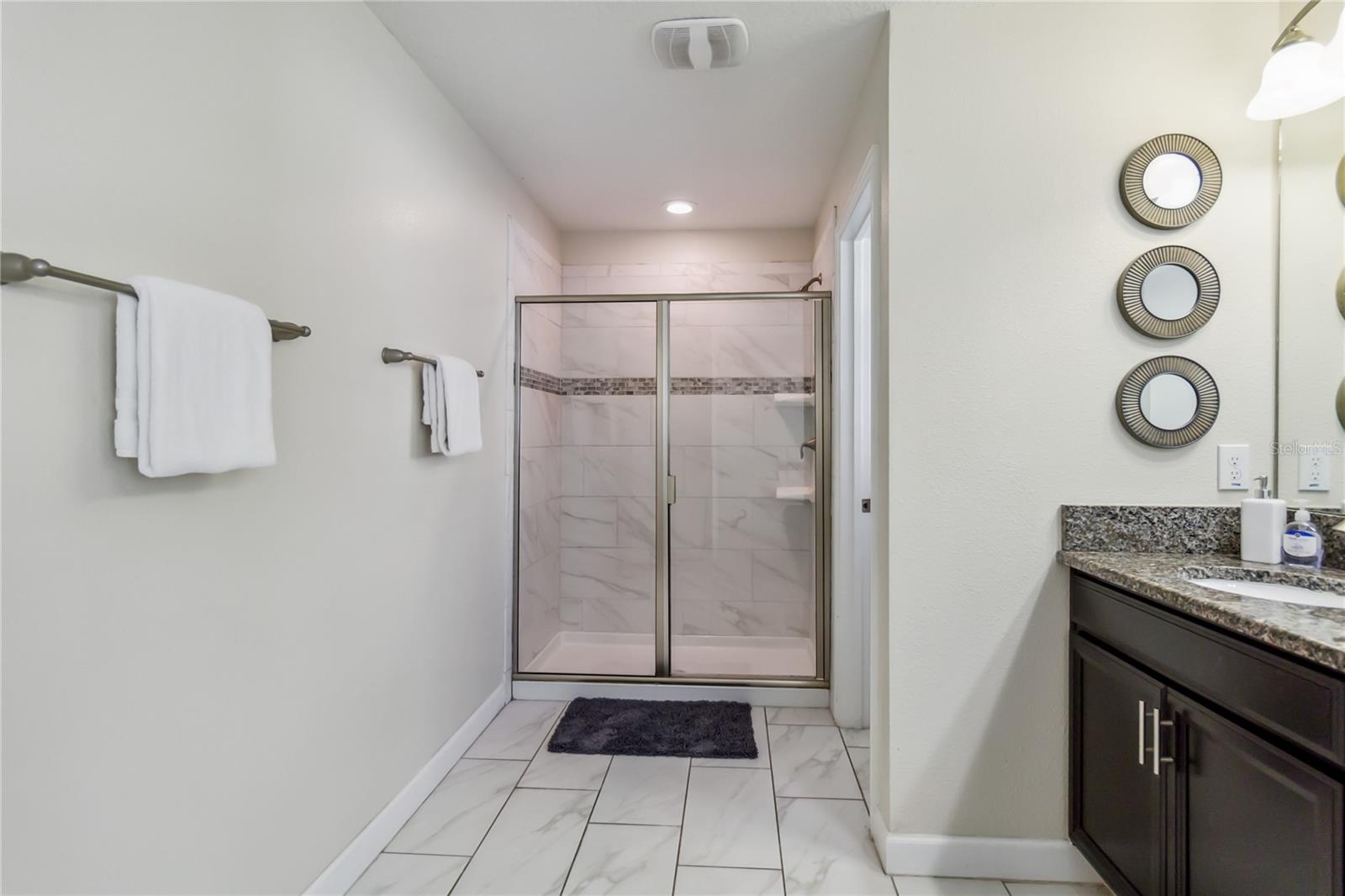 4740 SLEEPY HOLLOW DR, KISSIMMEE, FL, 34746