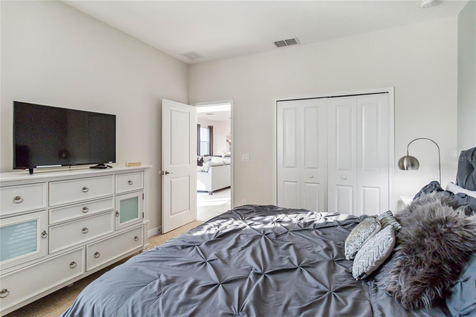 4740 SLEEPY HOLLOW DR, KISSIMMEE, FL, 34746