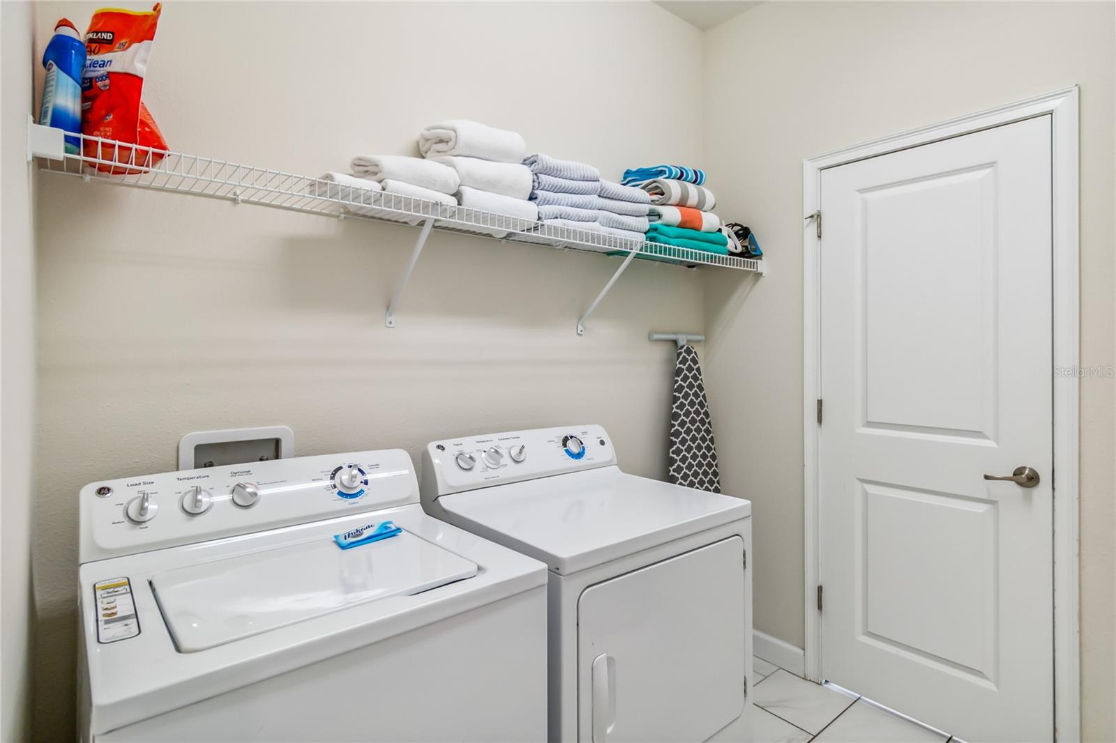 4740 SLEEPY HOLLOW DR, KISSIMMEE, FL, 34746