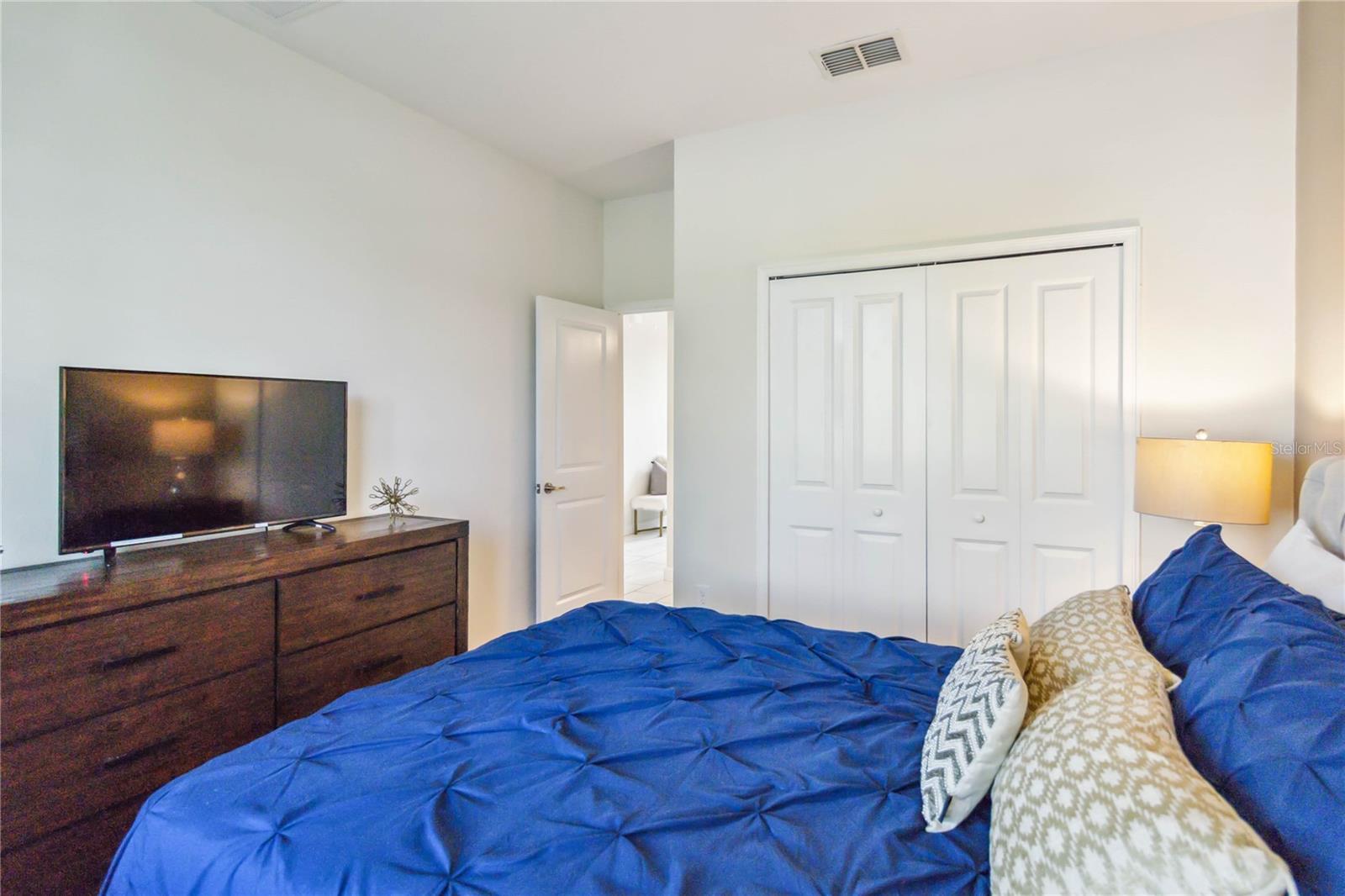 4740 SLEEPY HOLLOW DR, KISSIMMEE, FL, 34746