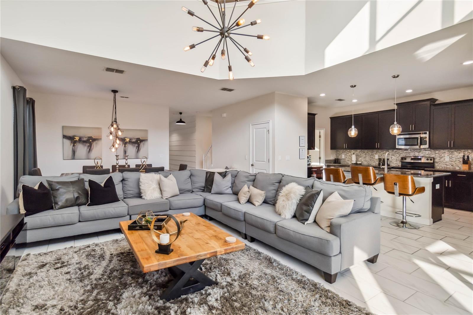 4740 SLEEPY HOLLOW DR, KISSIMMEE, FL, 34746