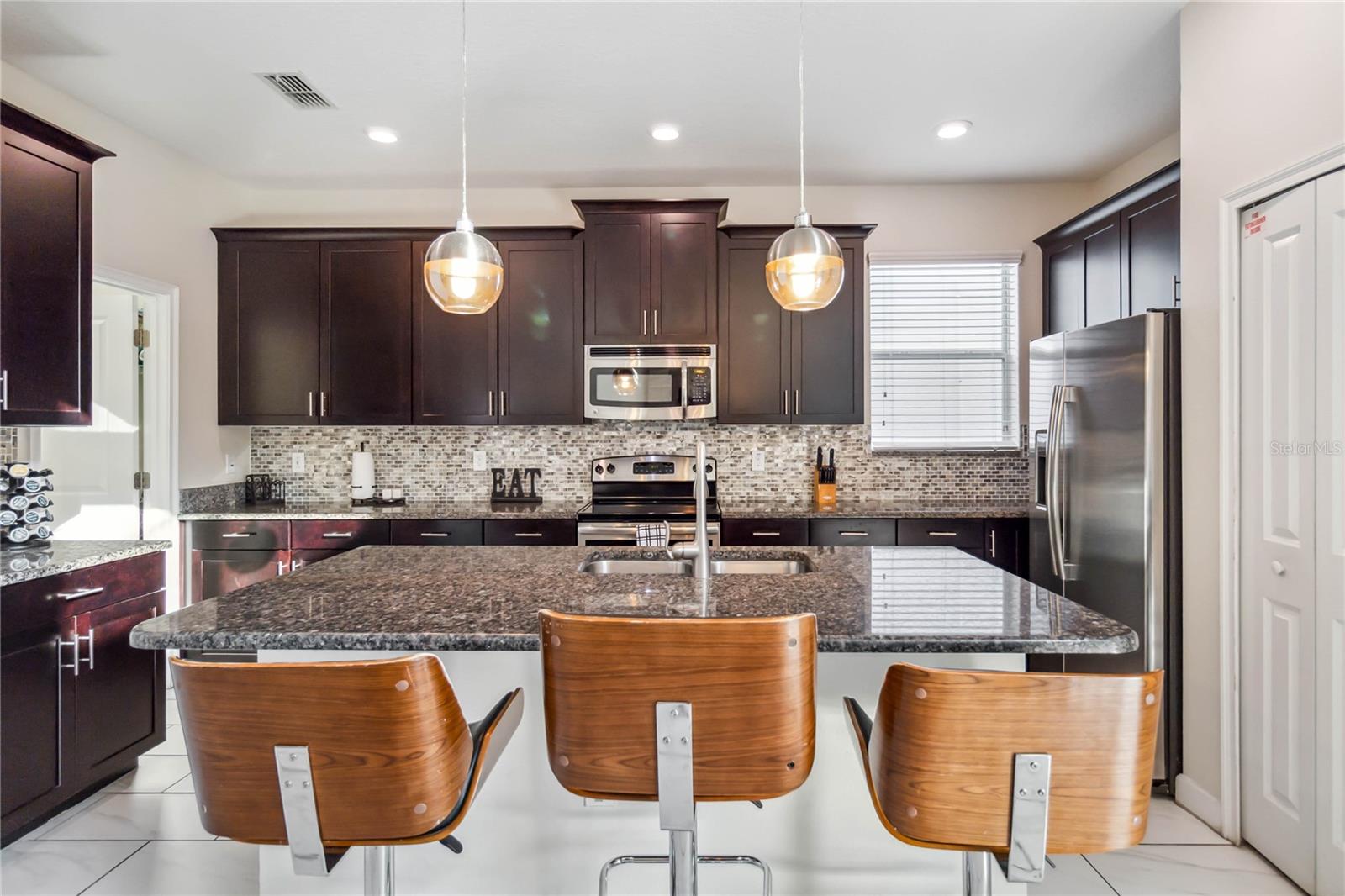 4740 SLEEPY HOLLOW DR, KISSIMMEE, FL, 34746