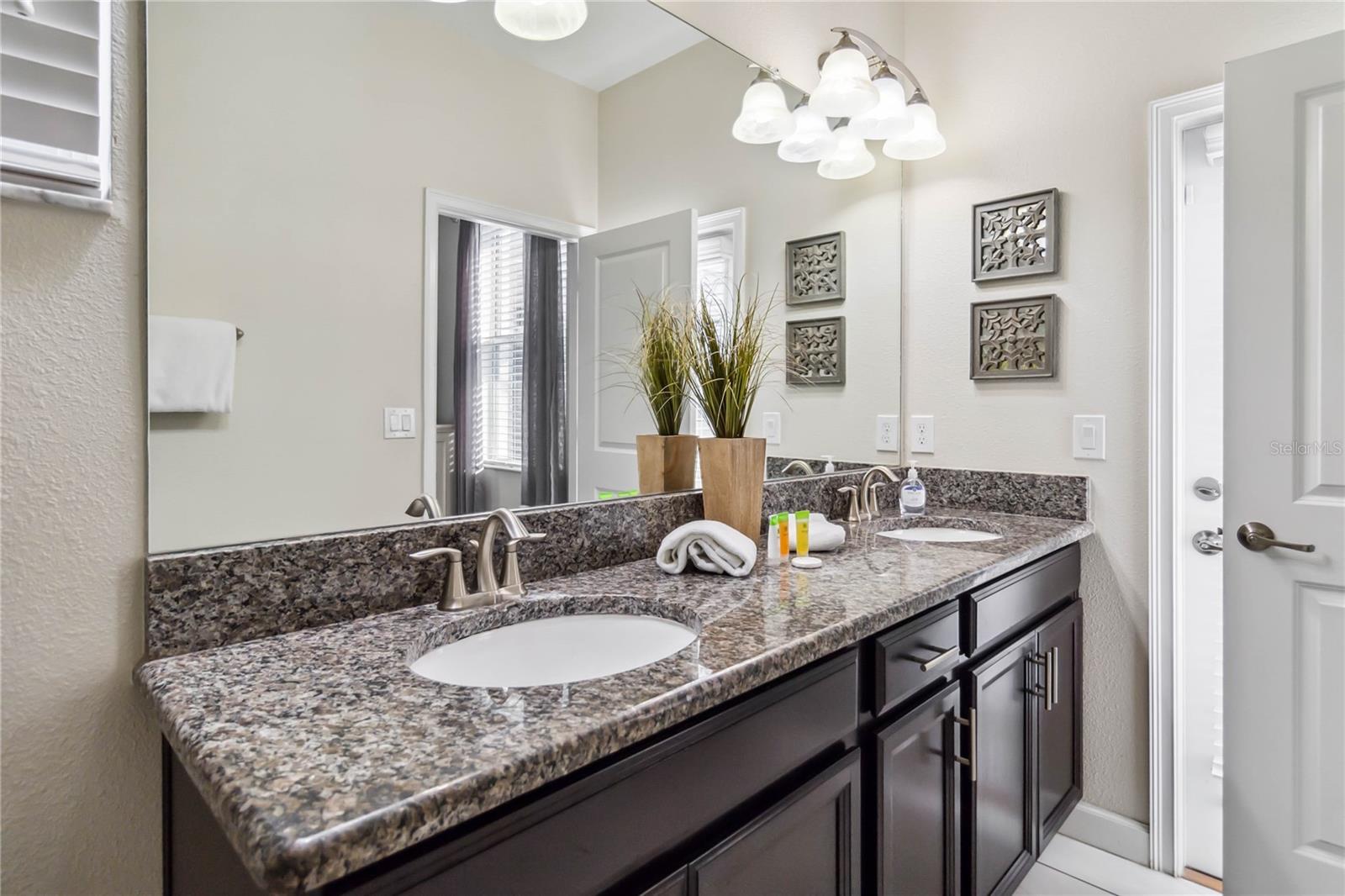 4740 SLEEPY HOLLOW DR, KISSIMMEE, FL, 34746