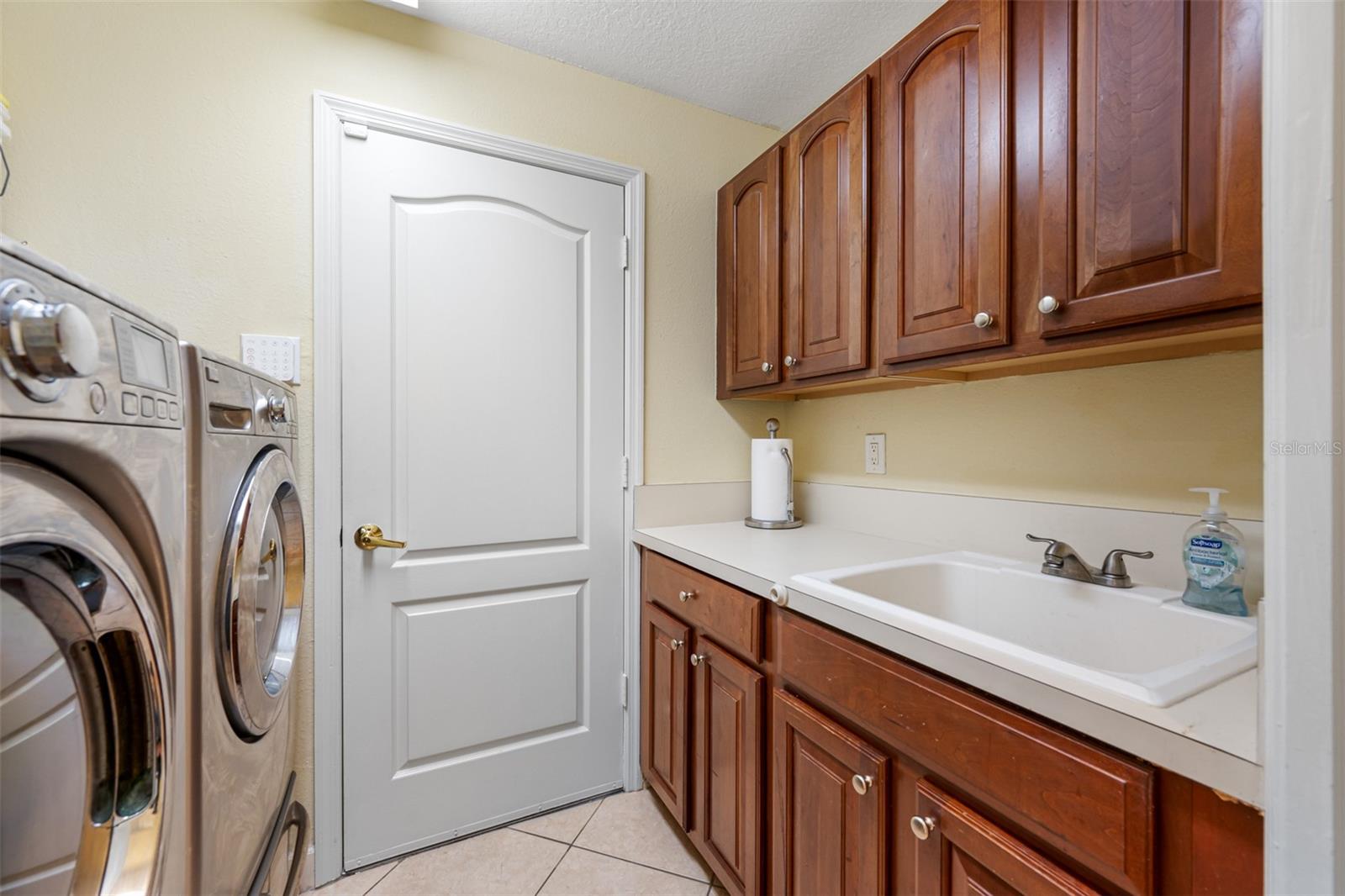 5510 E LONGBOAT BLVD, TAMPA, FL, 33615