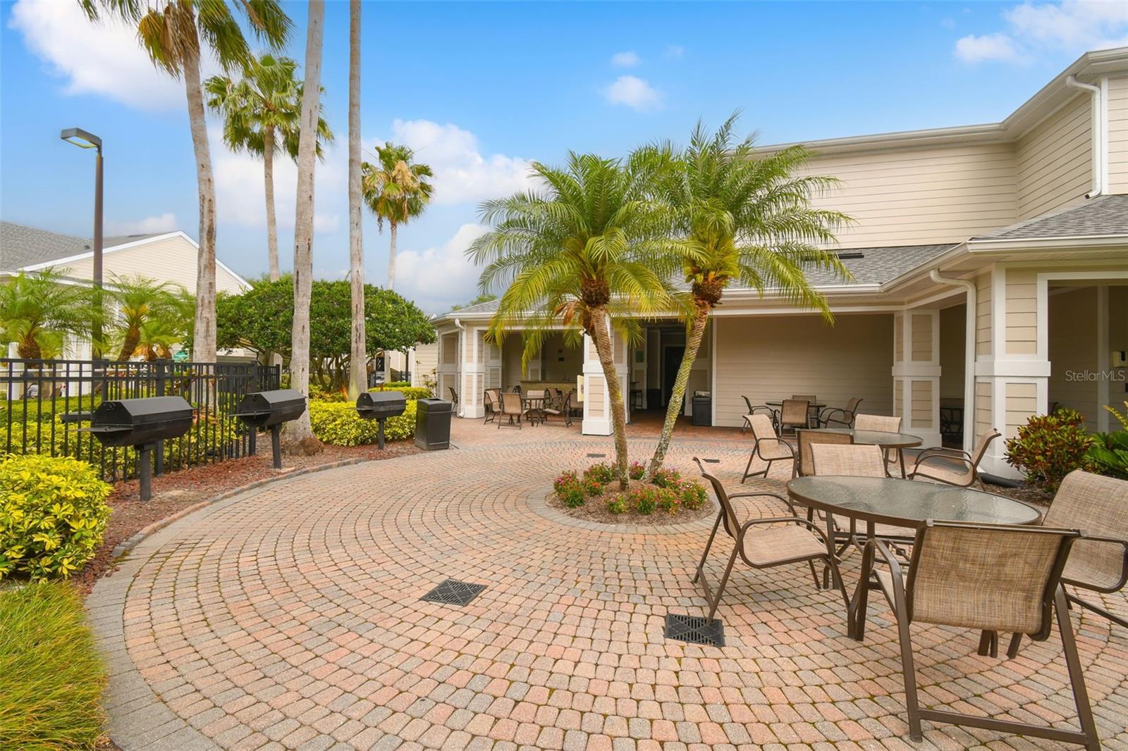 200 SOUTHERN PECAN CIR #105, WINTER GARDEN, FL, 34787
