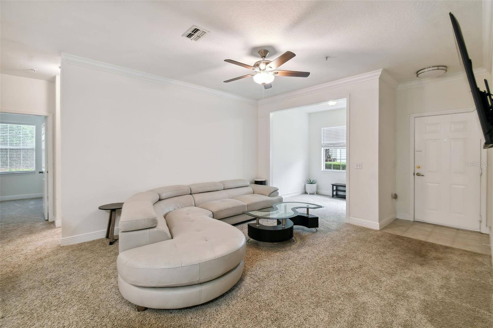200 SOUTHERN PECAN CIR #105, WINTER GARDEN, FL, 34787