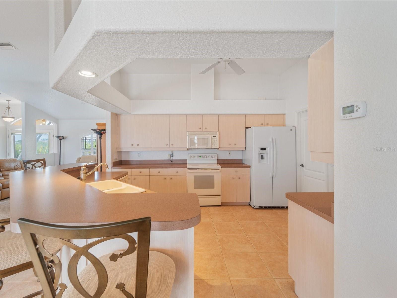 15020 ACORN CIR, PORT CHARLOTTE, FL, 33981