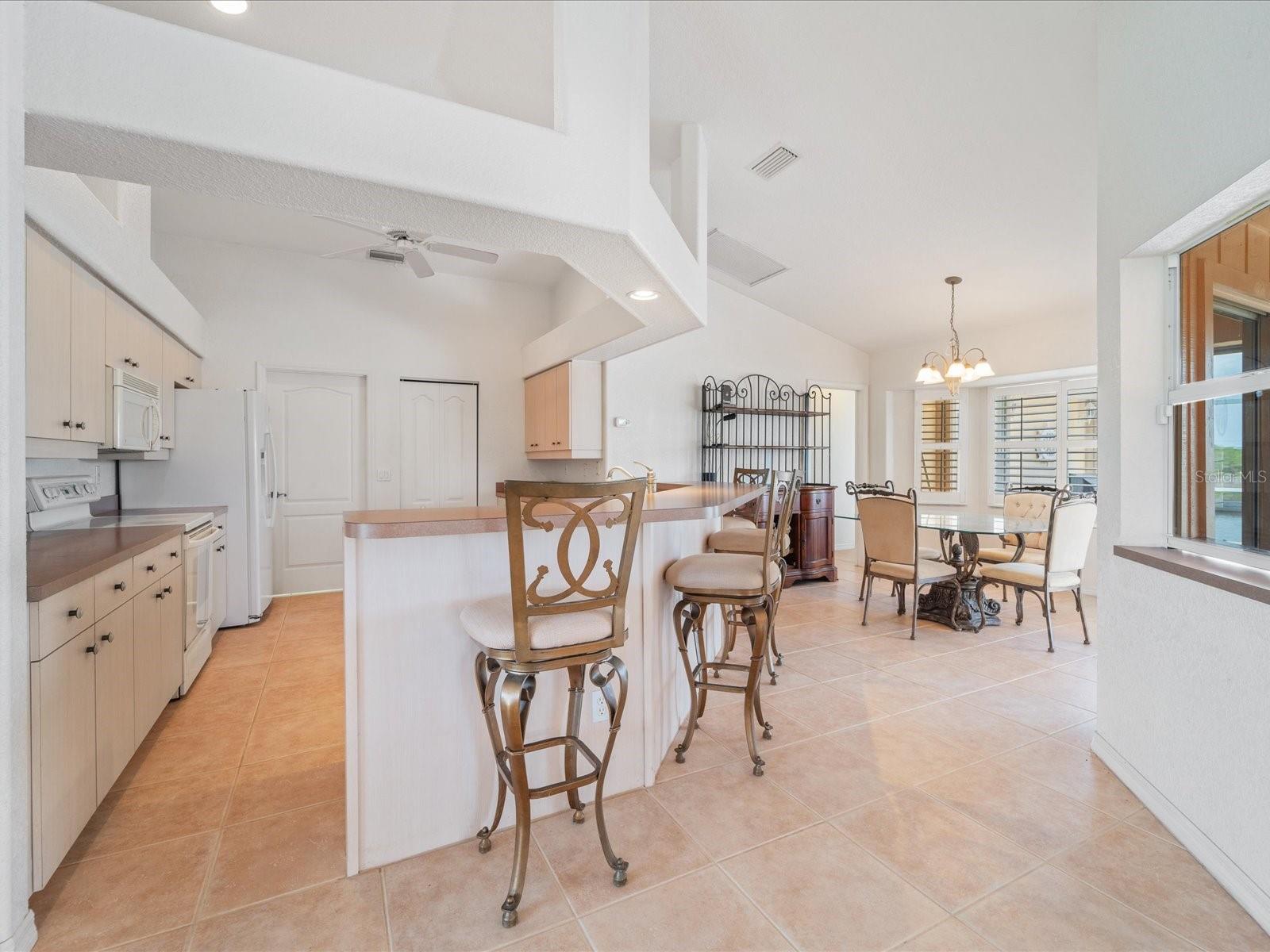 15020 ACORN CIR, PORT CHARLOTTE, FL, 33981