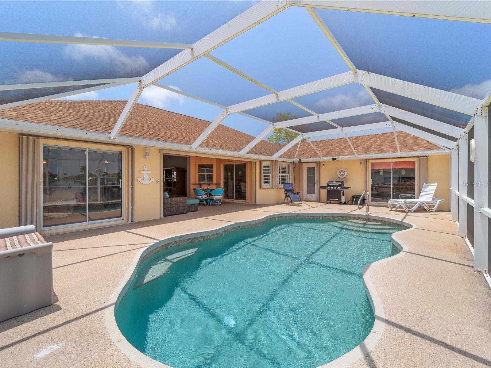 15020 ACORN CIR, PORT CHARLOTTE, FL, 33981