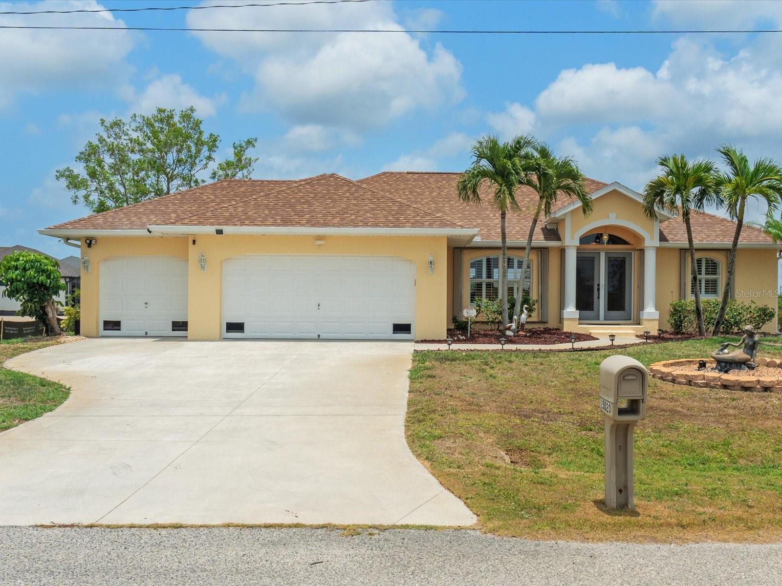 15020 ACORN CIR, PORT CHARLOTTE, FL, 33981