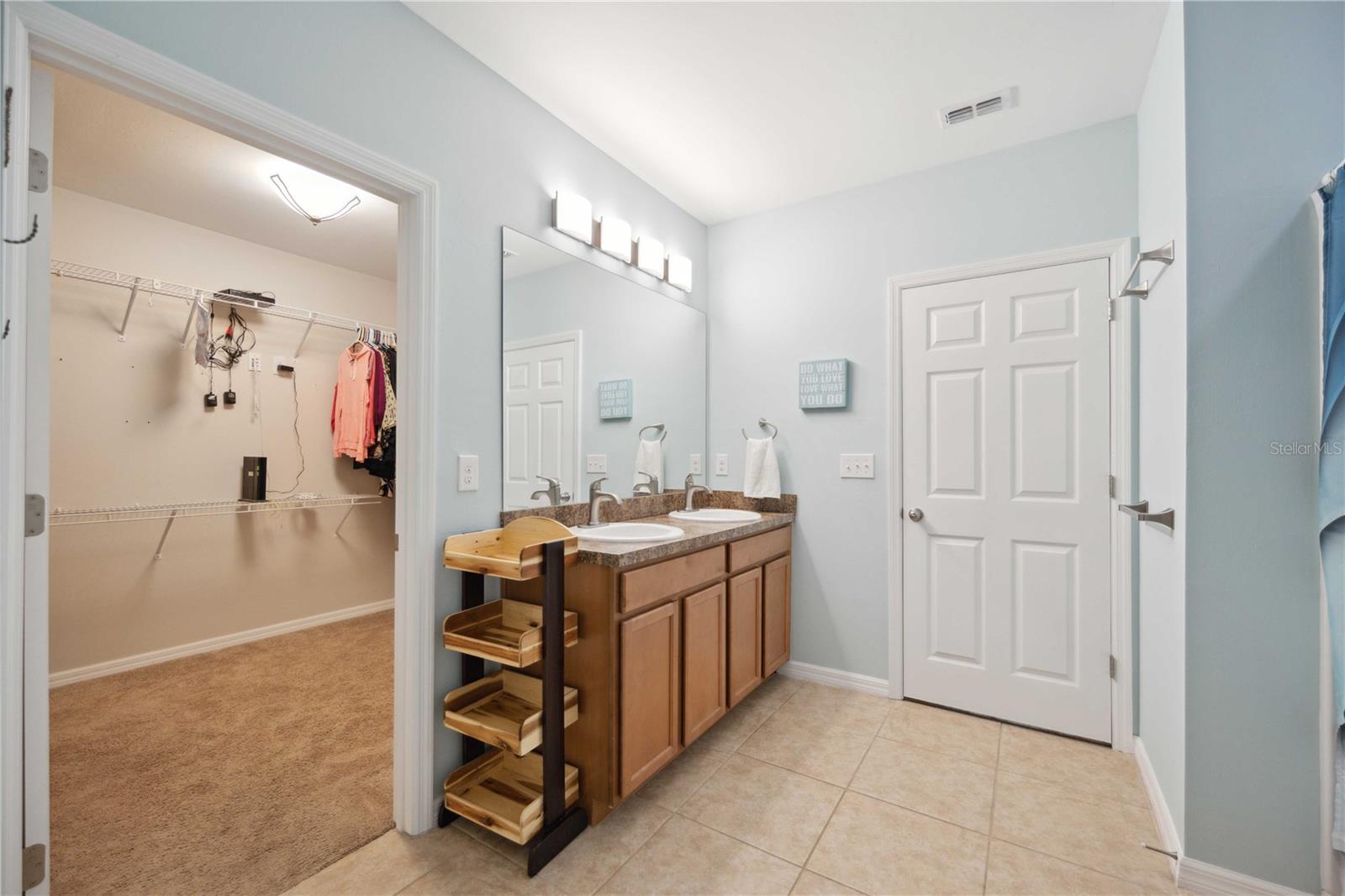 15889 VISCOUNT CIR, PORT CHARLOTTE, FL, 33981