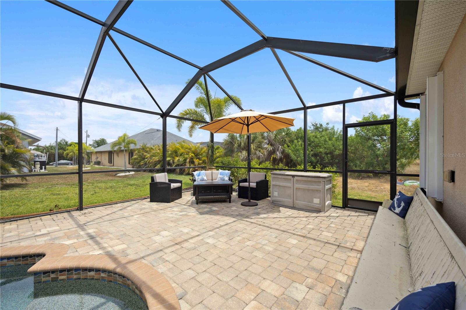 15889 VISCOUNT CIR, PORT CHARLOTTE, FL, 33981