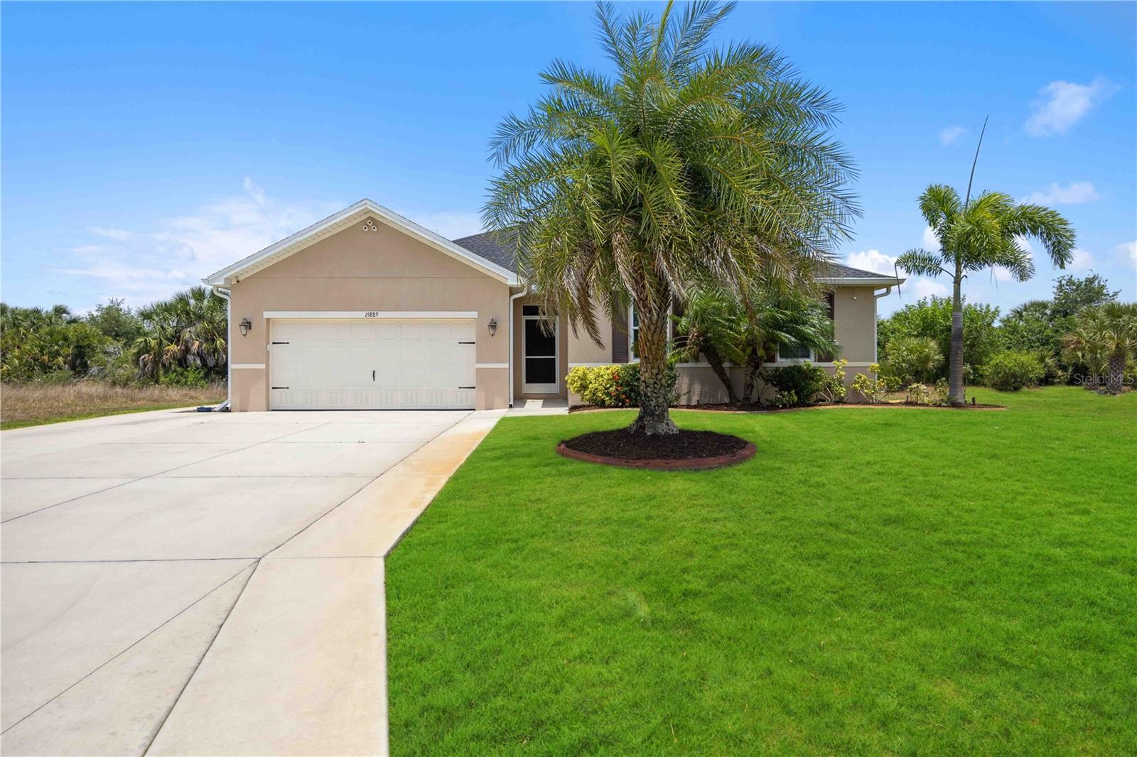 15889 VISCOUNT CIR, PORT CHARLOTTE, FL, 33981
