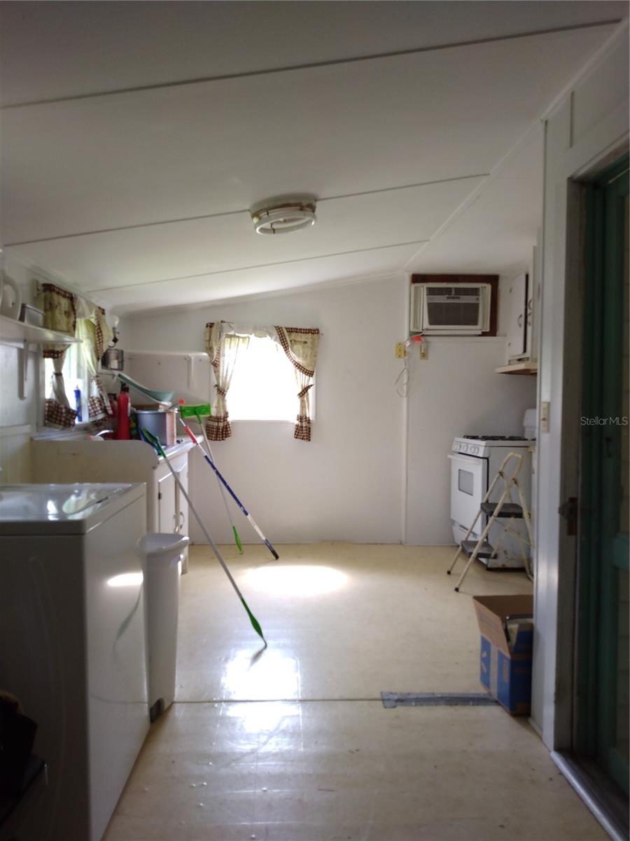 3 PEACEFUL PL, LORIDA, FL, 33857