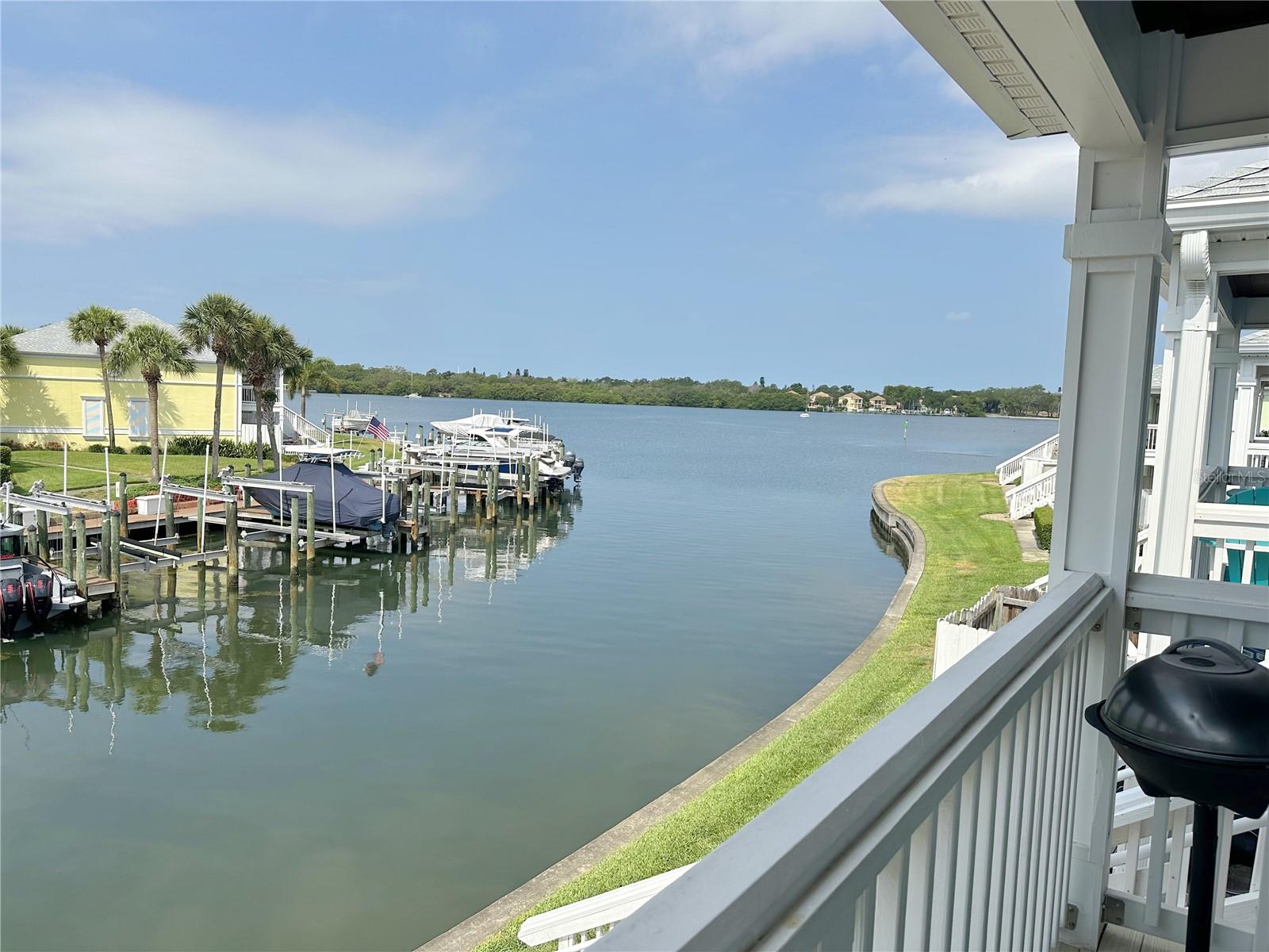 5177 SALMON DR SE #C, ST PETERSBURG, FL, 33705