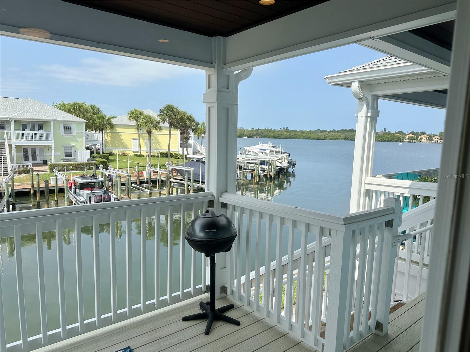 5177 SALMON DR SE #C, ST PETERSBURG, FL, 33705