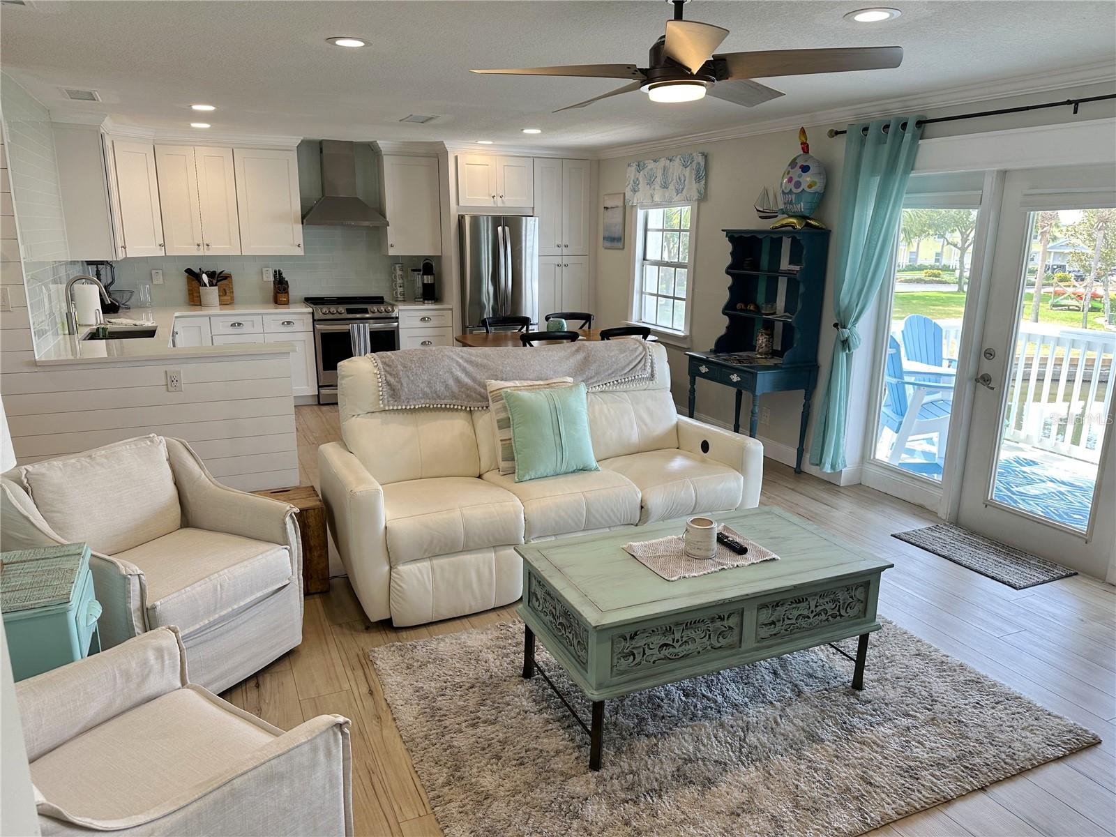 5177 SALMON DR SE #C, ST PETERSBURG, FL, 33705