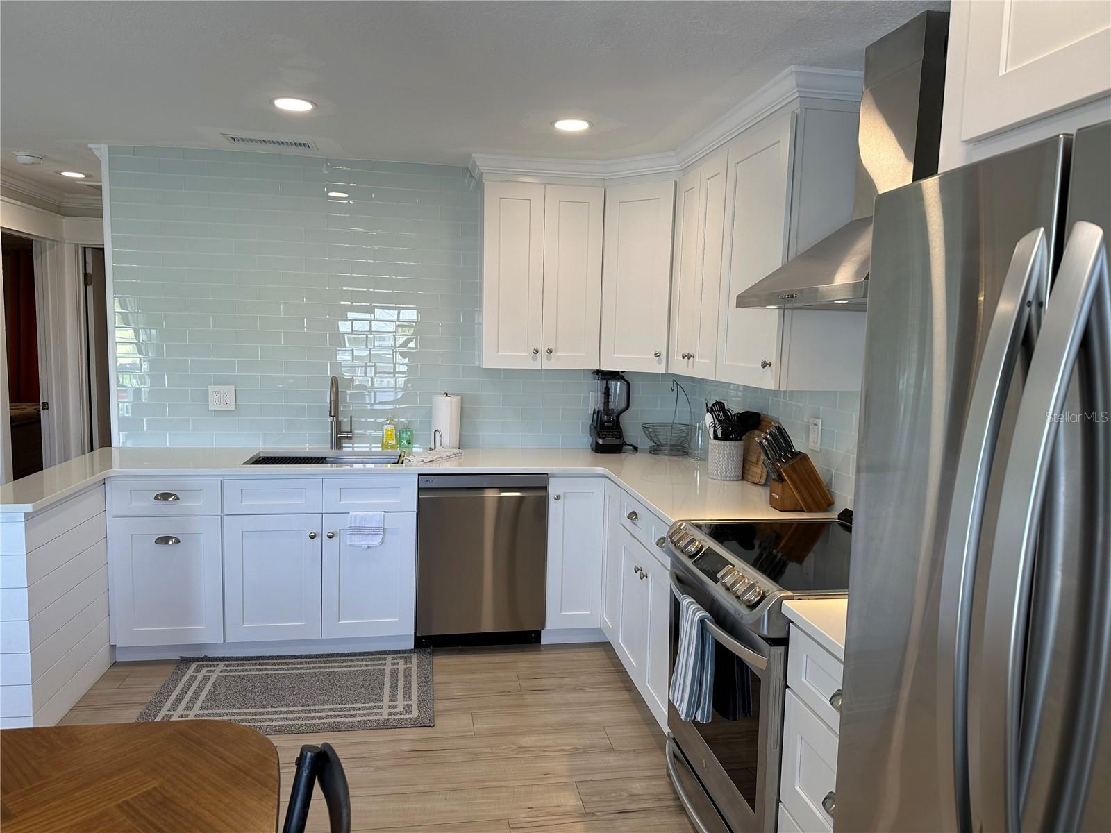 5177 SALMON DR SE #C, ST PETERSBURG, FL, 33705