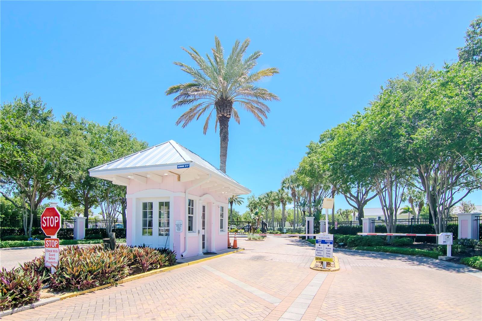 5177 SALMON DR SE #C, ST PETERSBURG, FL, 33705