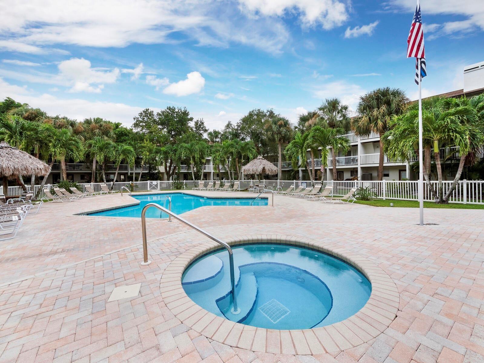 324 MADEIRA CIR, TIERRA VERDE, FL, 33715
