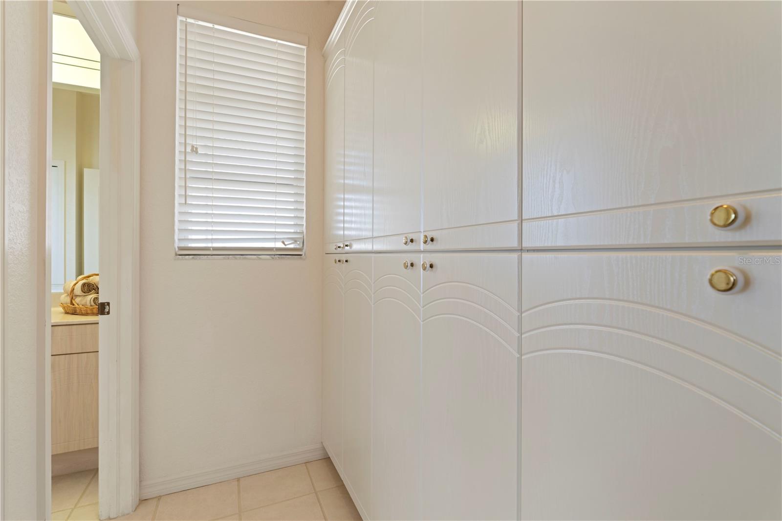 1060 SAN MATEO DR, PUNTA GORDA, FL, 33950