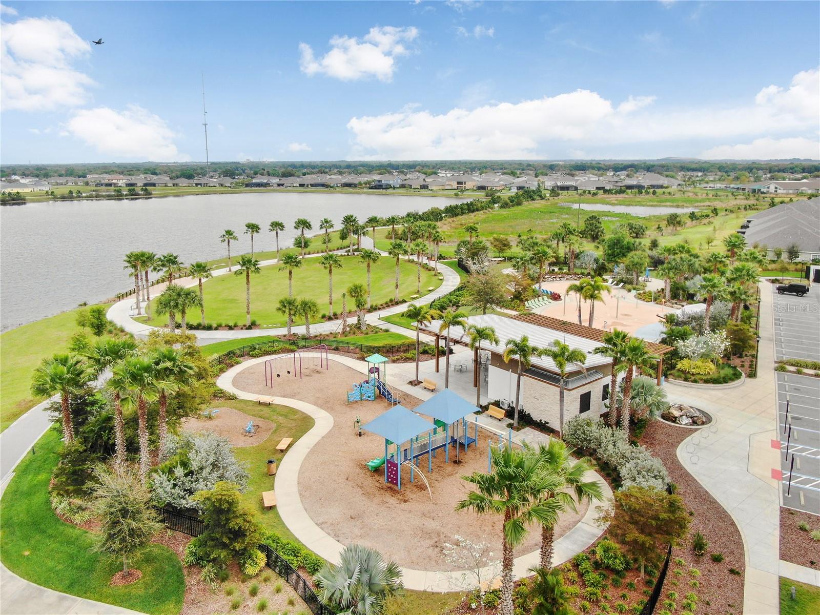 7008 MAINLAND AVE, APOLLO BEACH, FL, 33572