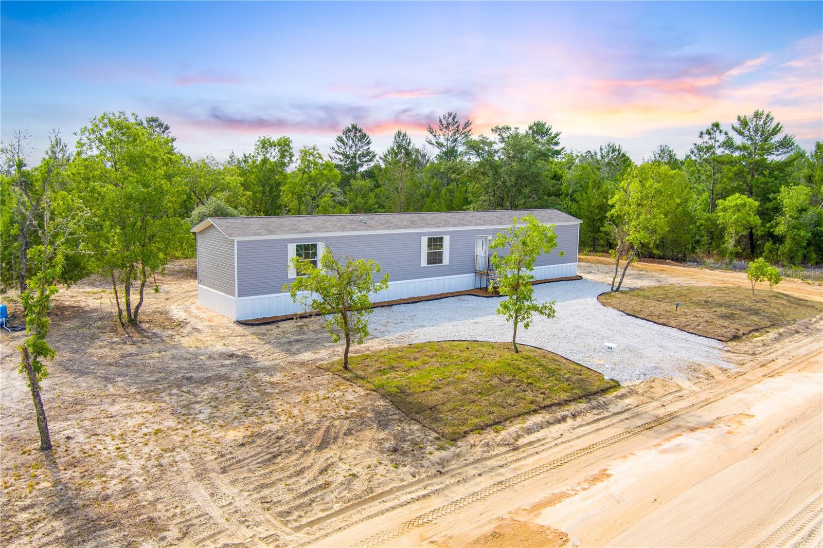 334 OAKCREST DR, INTERLACHEN, FL, 32148
