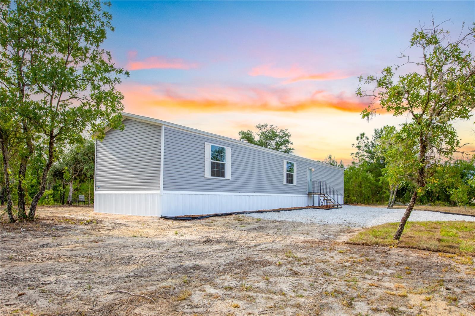 334 OAKCREST DR, INTERLACHEN, FL, 32148