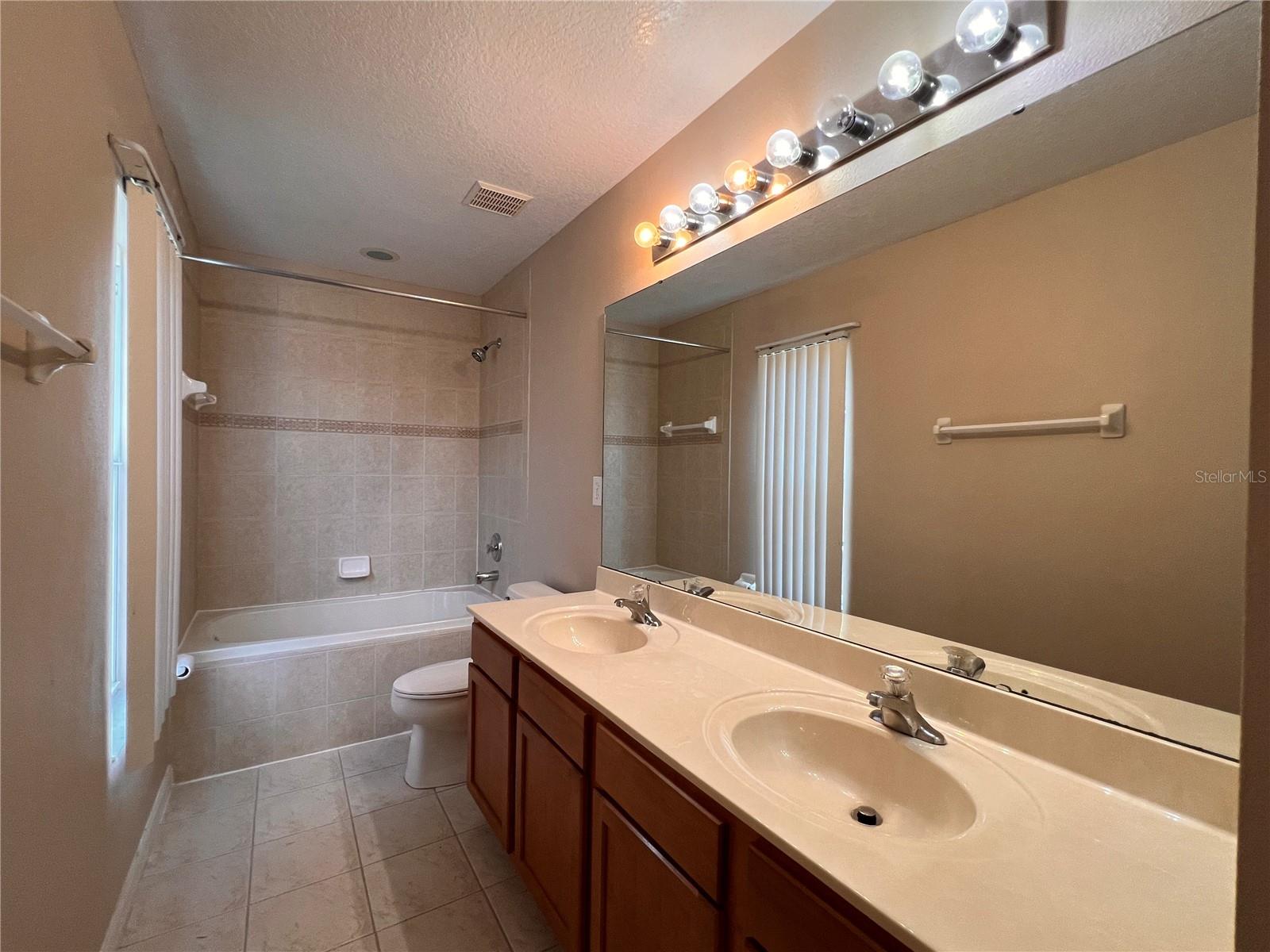 2126 PORTCASTLE CIR, WINTER GARDEN, FL, 34787