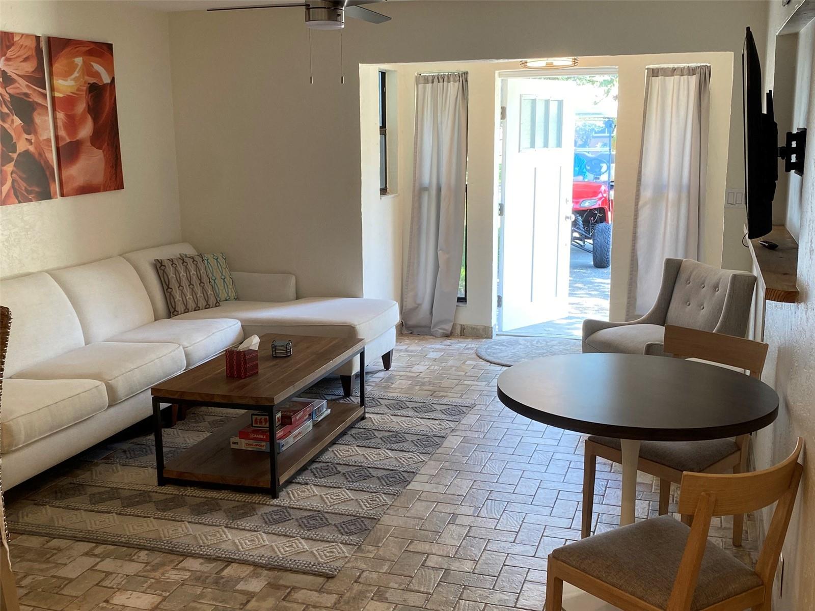 808 E 9TH AVE, NEW SMYRNA BEACH, FL, 32169