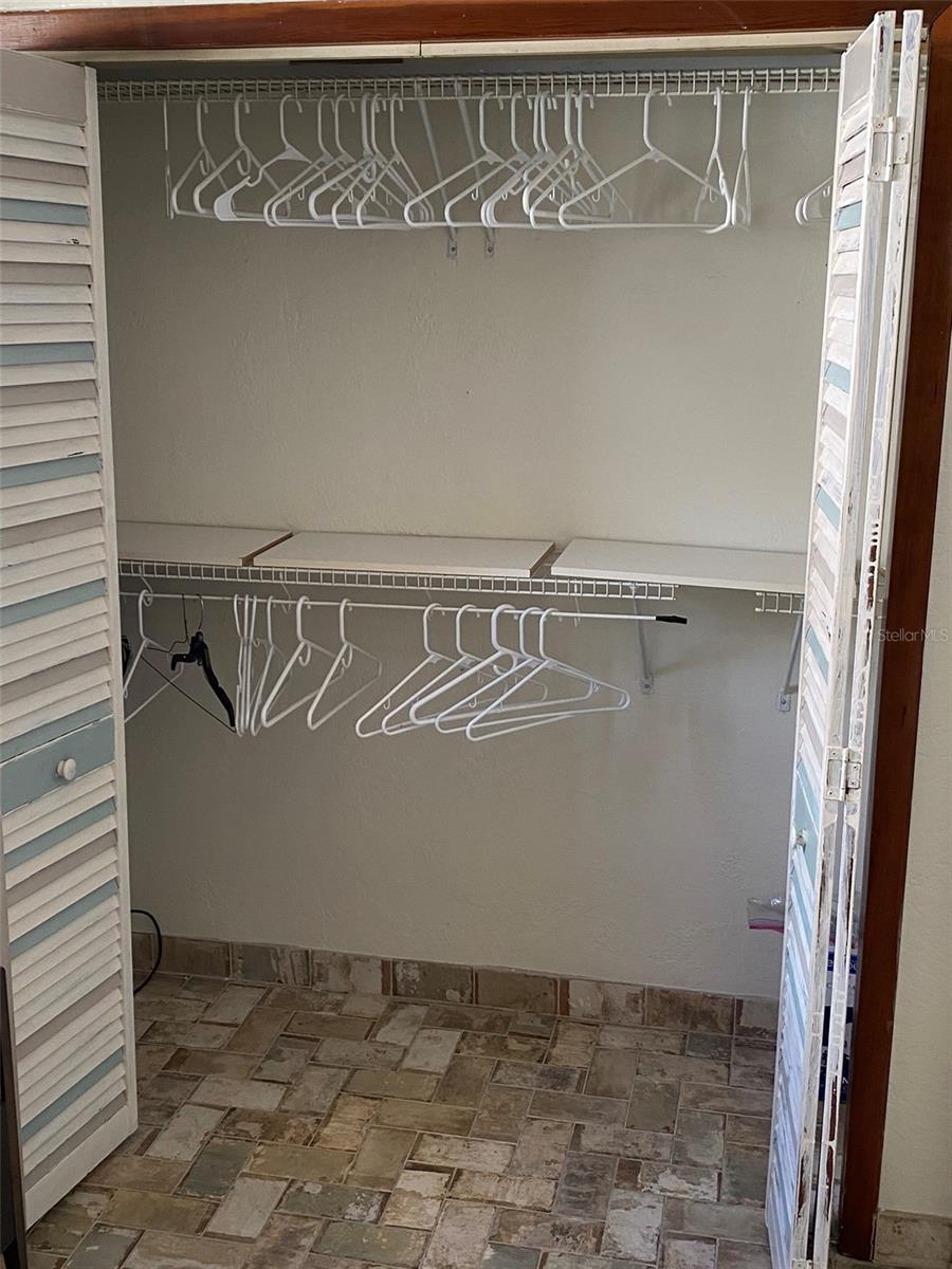 808 E 9TH AVE, NEW SMYRNA BEACH, FL, 32169