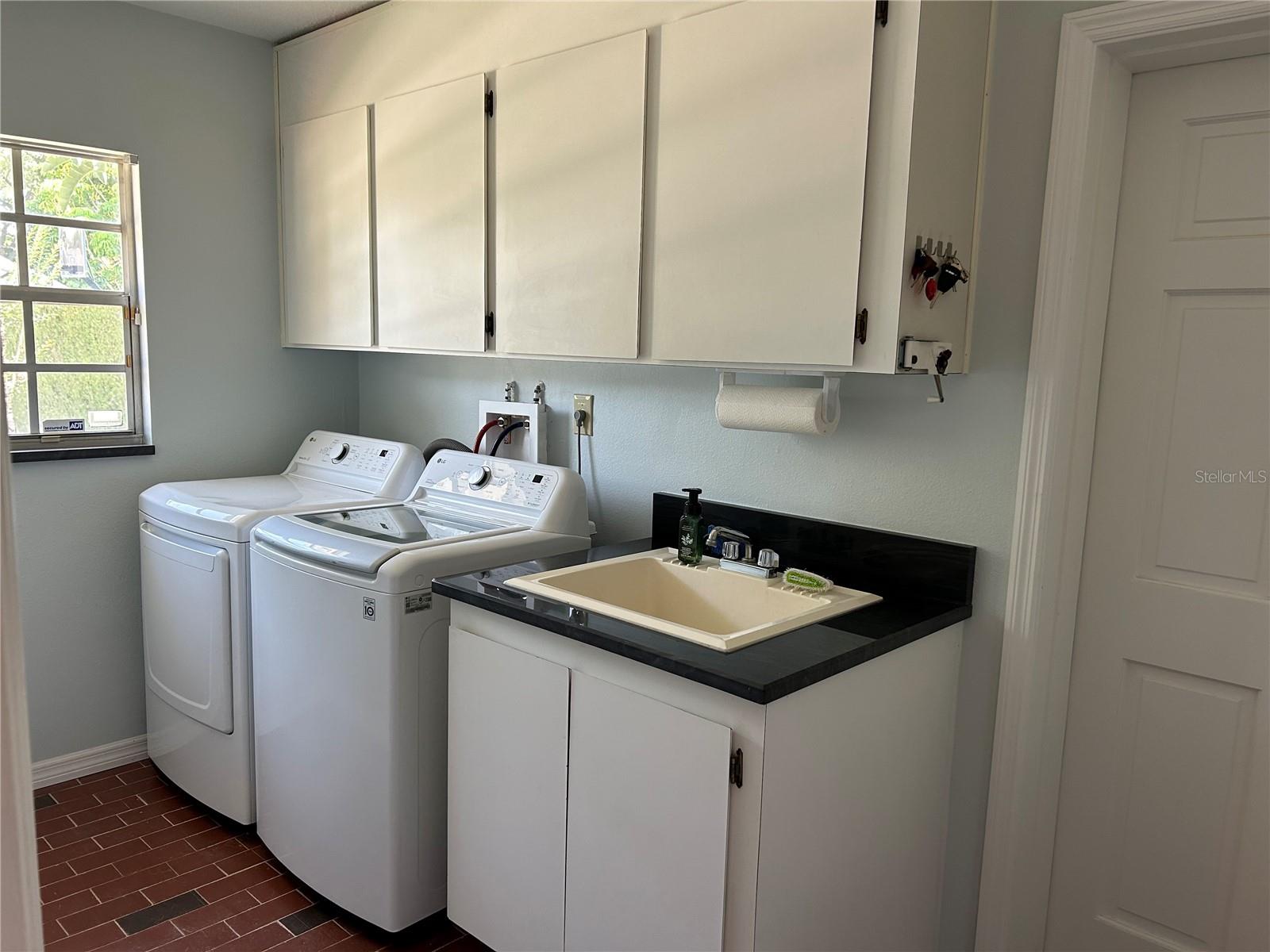 3347 EDGECLIFFE DR, ORLANDO, FL, 32806