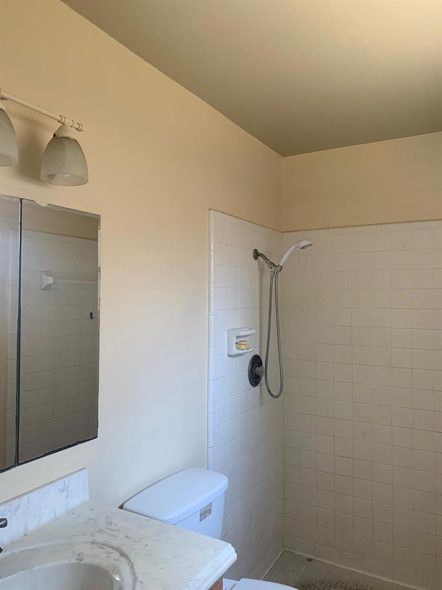 8102 TURKEY DR, ORLANDO, FL, 32825