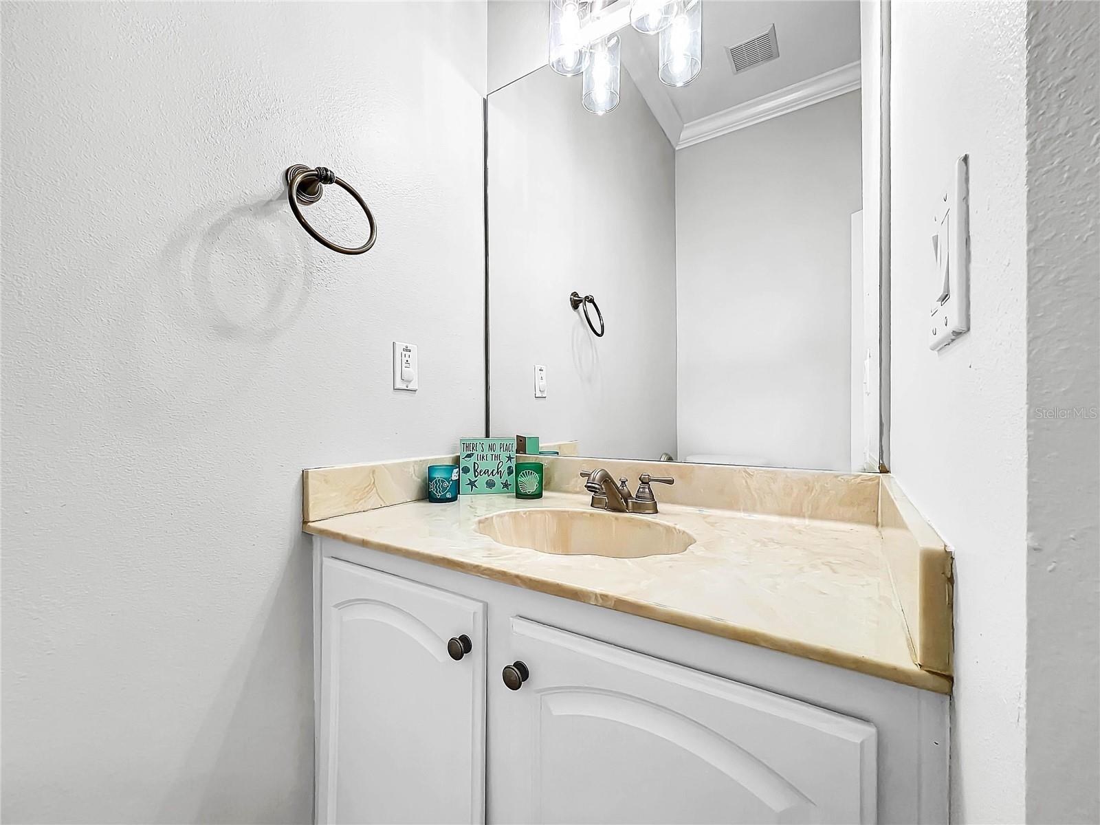 20151 BAY CEDAR AVE, TAMPA, FL, 33647