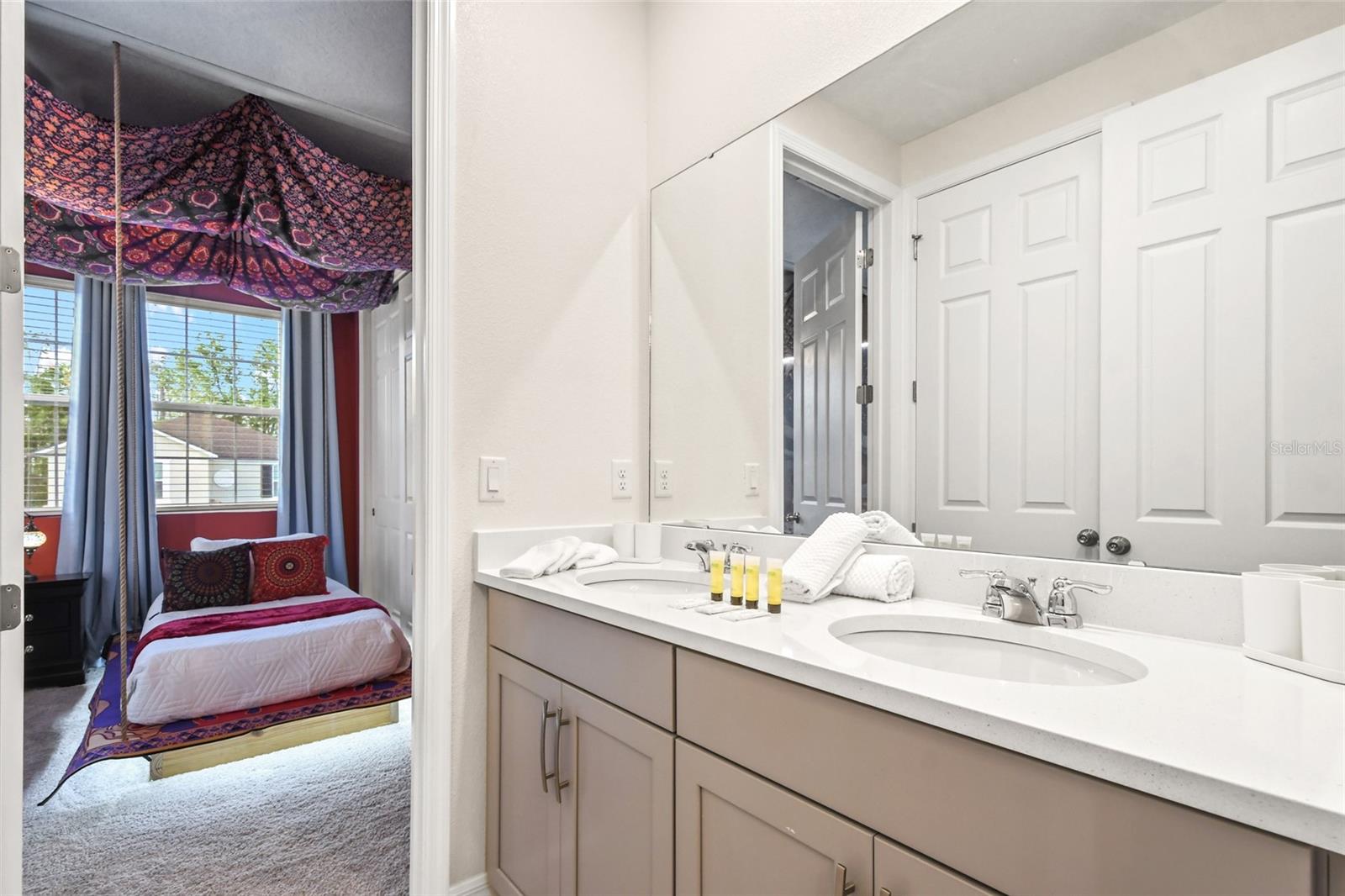 8928 COCONUT BREEZE DR, KISSIMMEE, FL, 34747