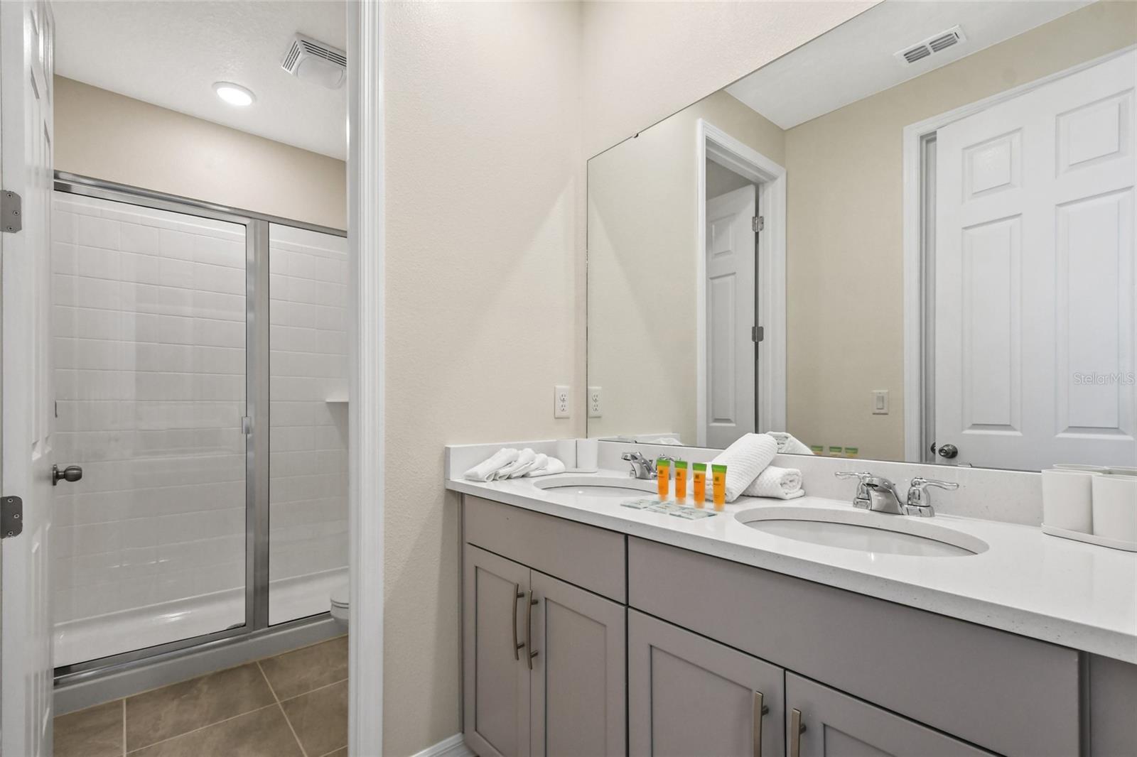 8928 COCONUT BREEZE DR, KISSIMMEE, FL, 34747