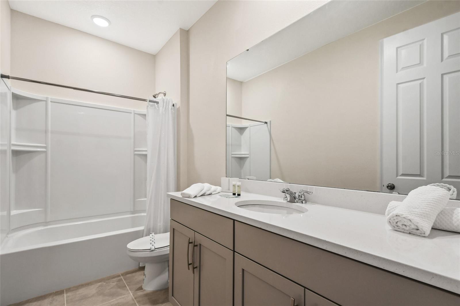 8928 COCONUT BREEZE DR, KISSIMMEE, FL, 34747