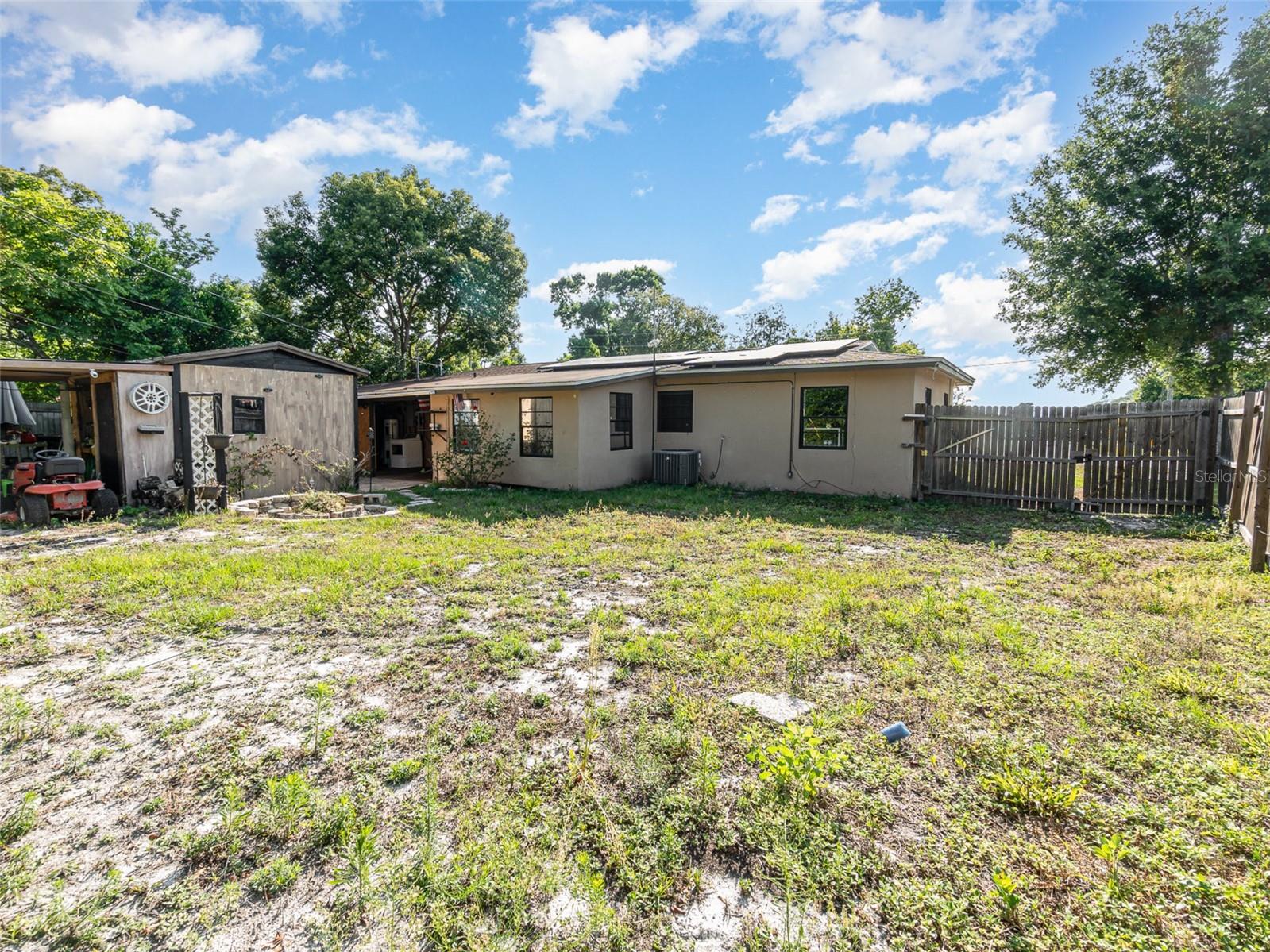 1333 E LOMBARDY DR, DELTONA, FL, 32725