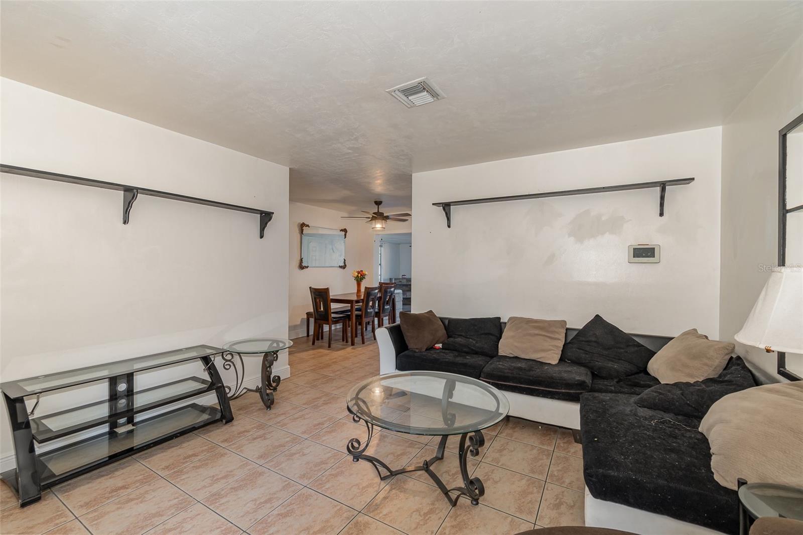 1333 E LOMBARDY DR, DELTONA, FL, 32725