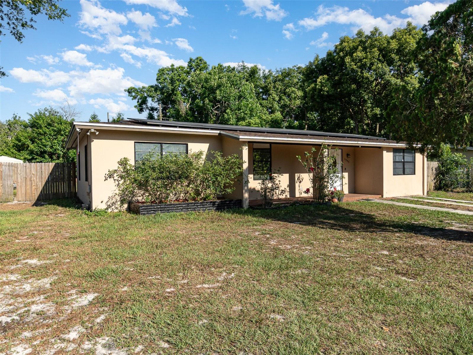 1333 E LOMBARDY DR, DELTONA, FL, 32725