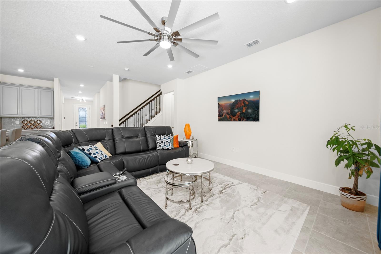 3999 MEANDERING BAY DR, APOPKA, FL, 32712