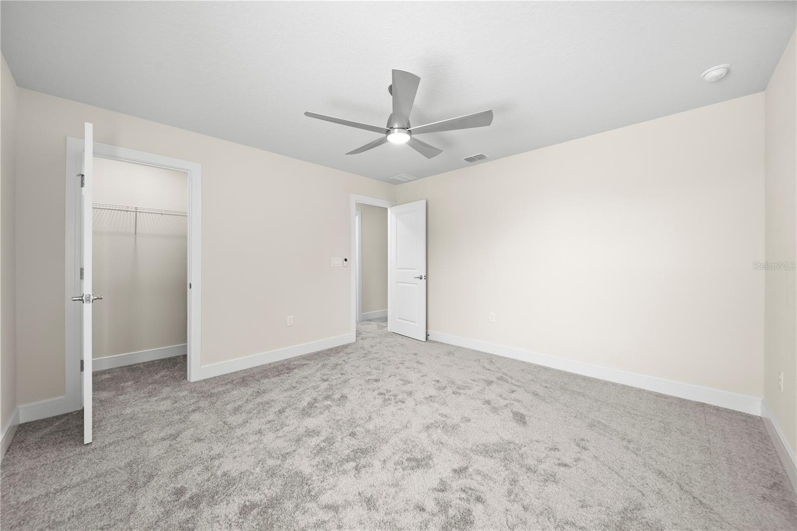 3999 MEANDERING BAY DR, APOPKA, FL, 32712