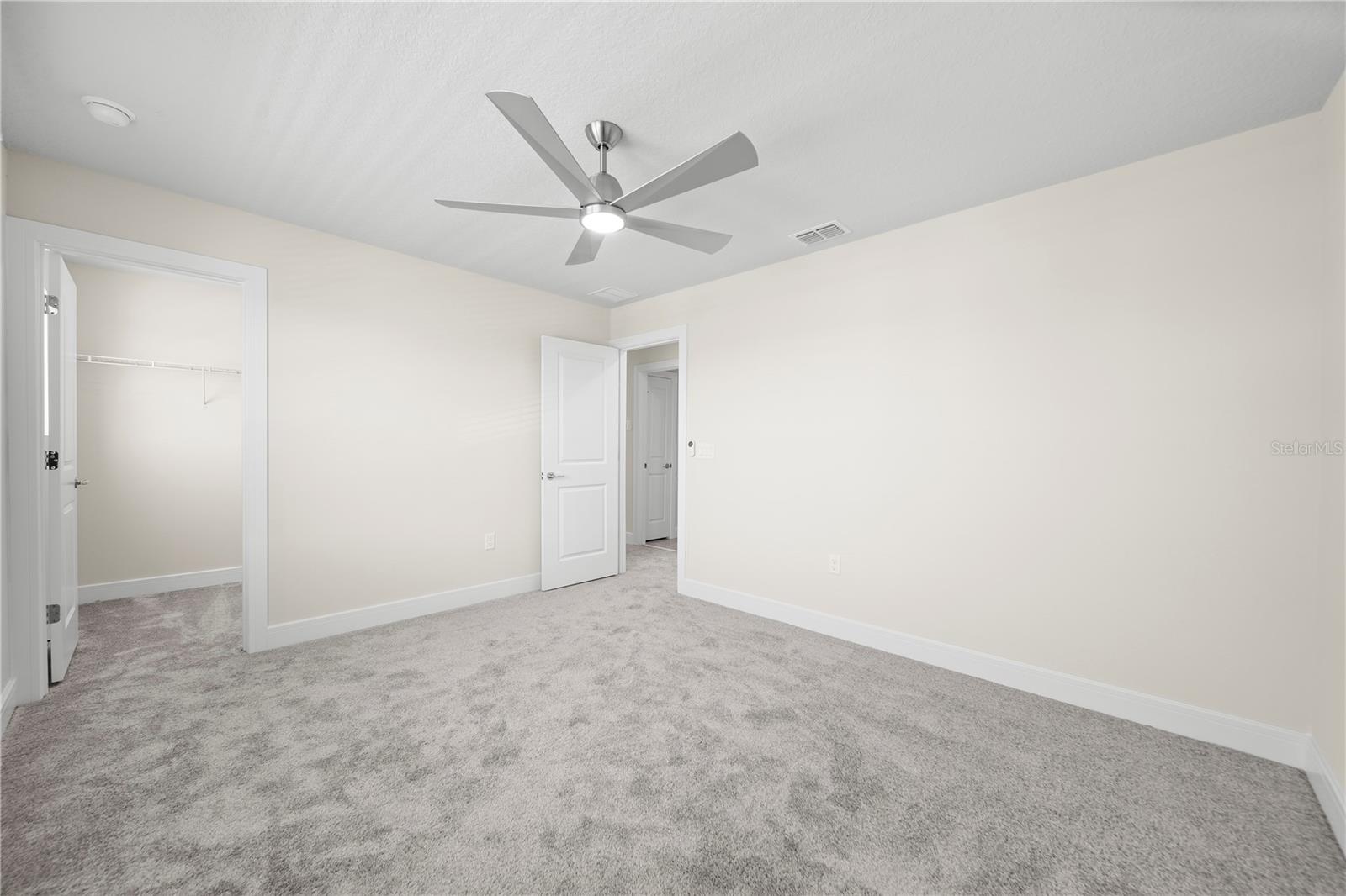 3999 MEANDERING BAY DR, APOPKA, FL, 32712