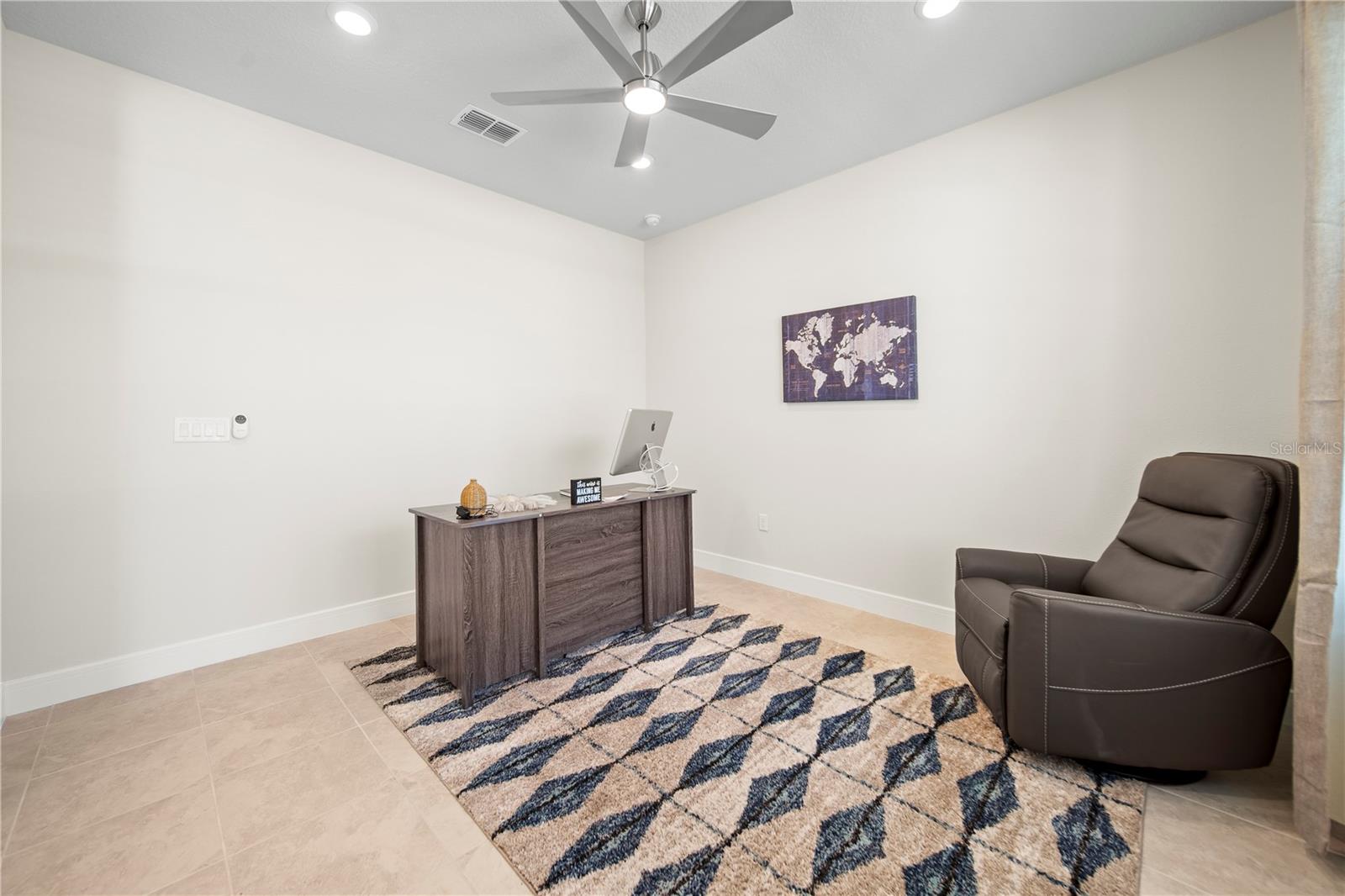 3999 MEANDERING BAY DR, APOPKA, FL, 32712