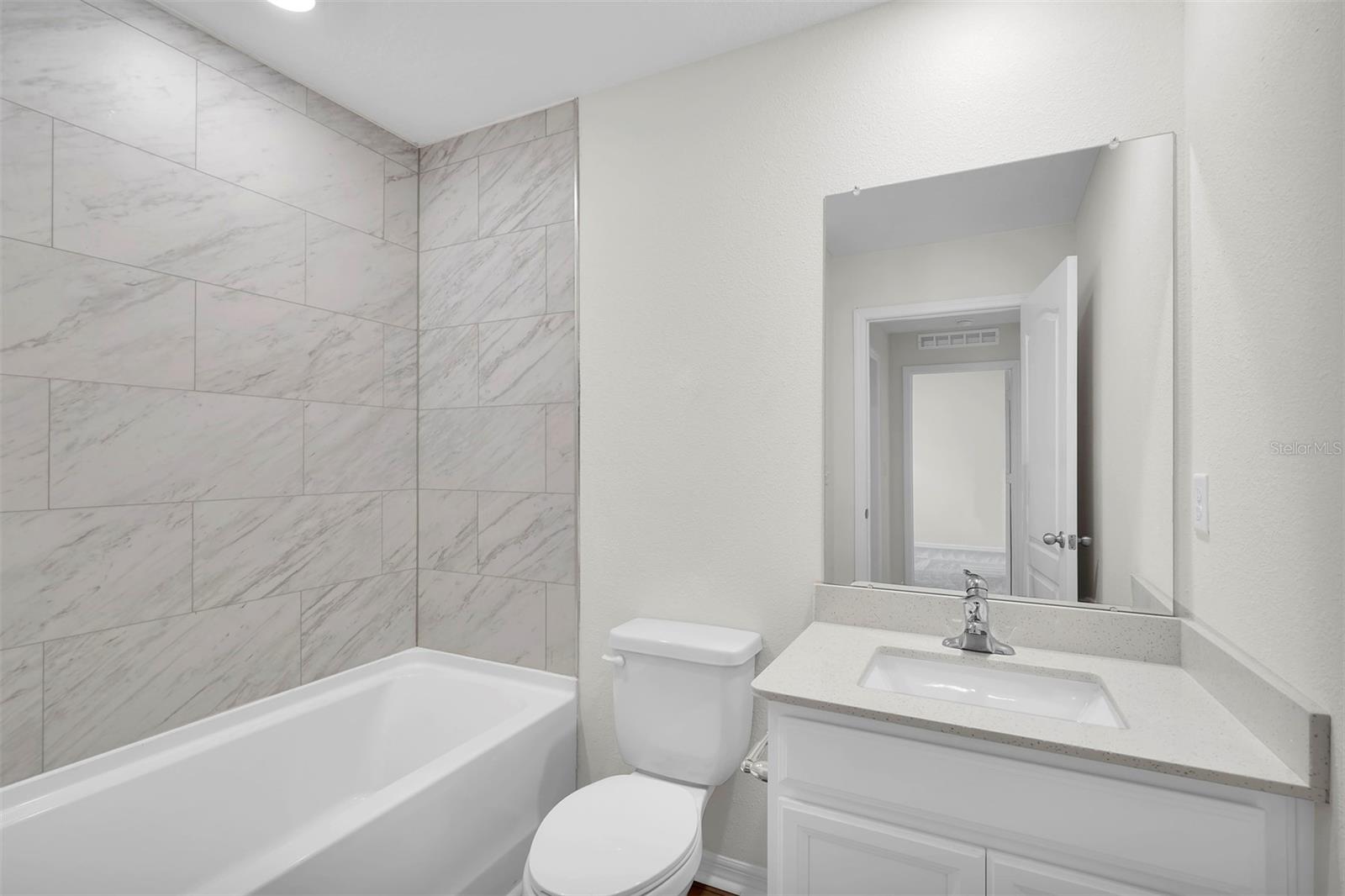 560 MARION OAKS MNR, OCALA, FL, 34473